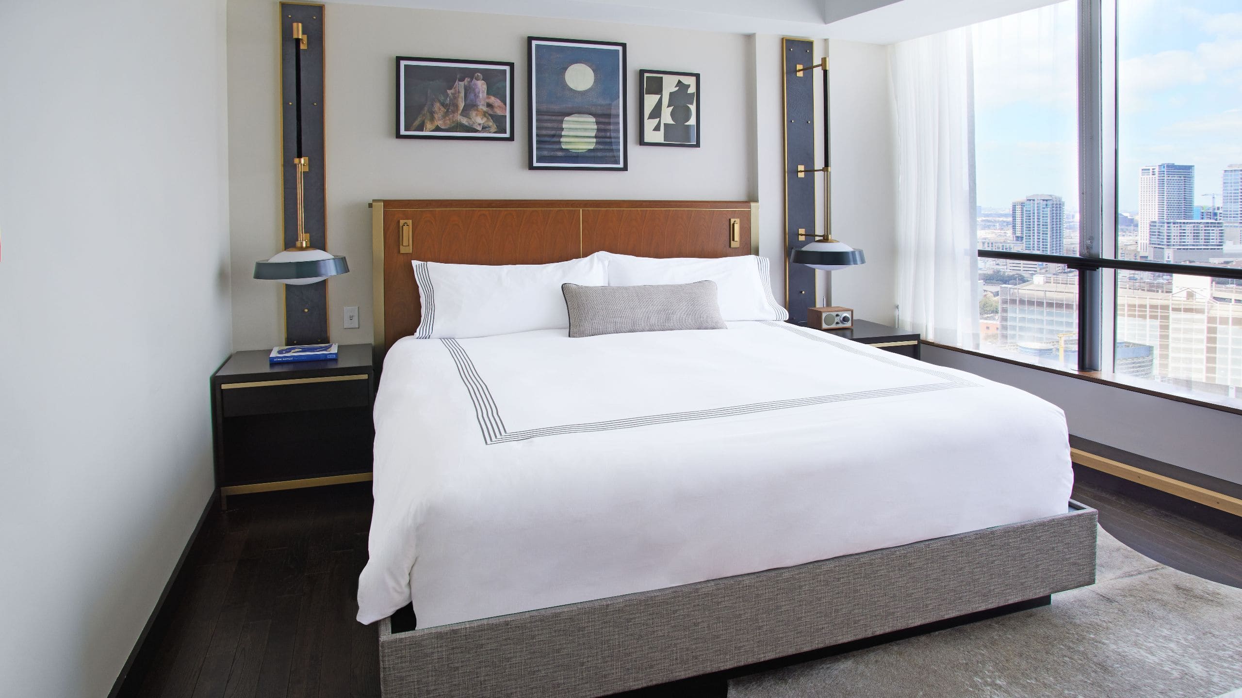 Downtown Dallas Luxury Hotel Rooms Suites Thompson Dallas