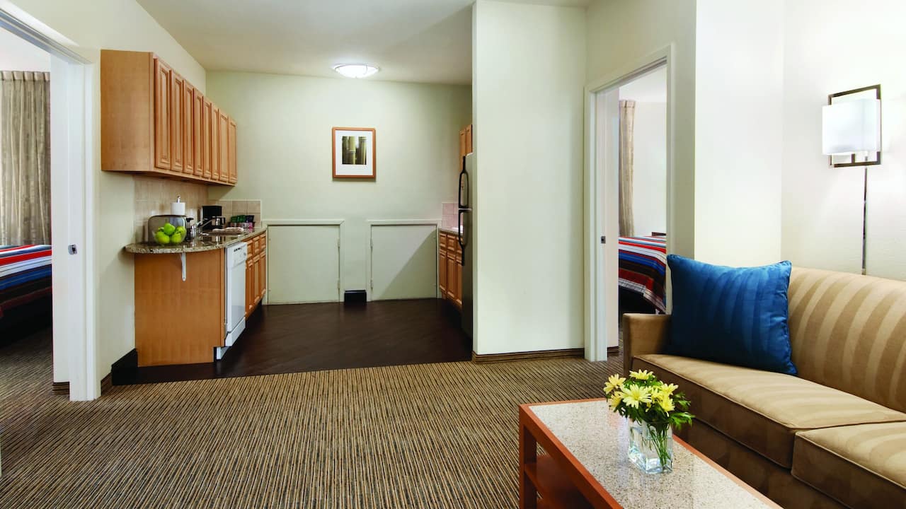 Hyatt House Dallas / Lincoln Park Two Bedroom Suite