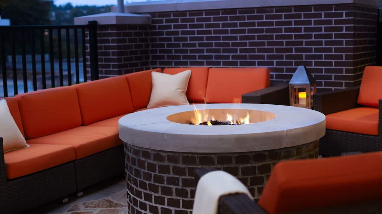 Hotel Outdoor Firepit With Seating Located Near USC Campus