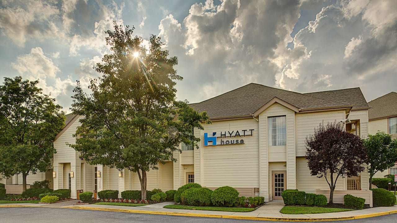 Hyatt House Mt. Laurel exterior