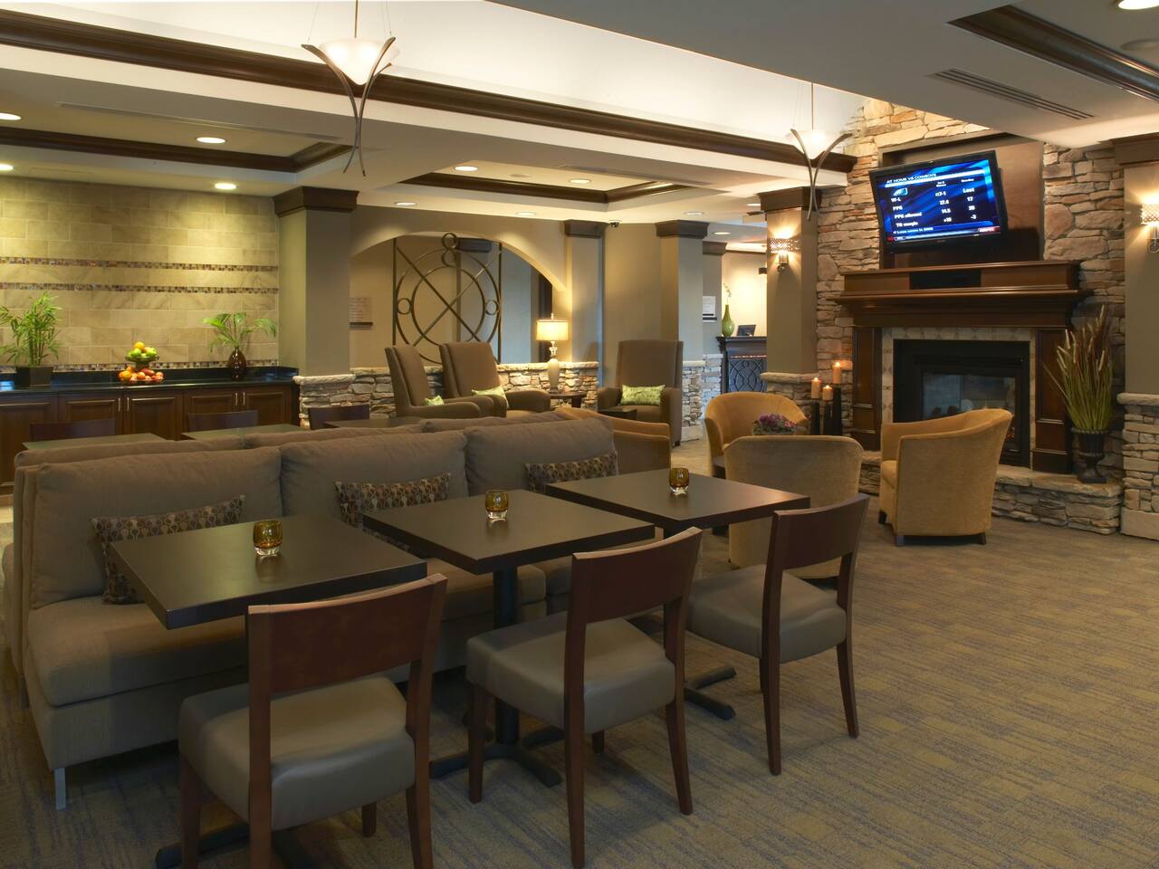 Restaurant with Fireplace