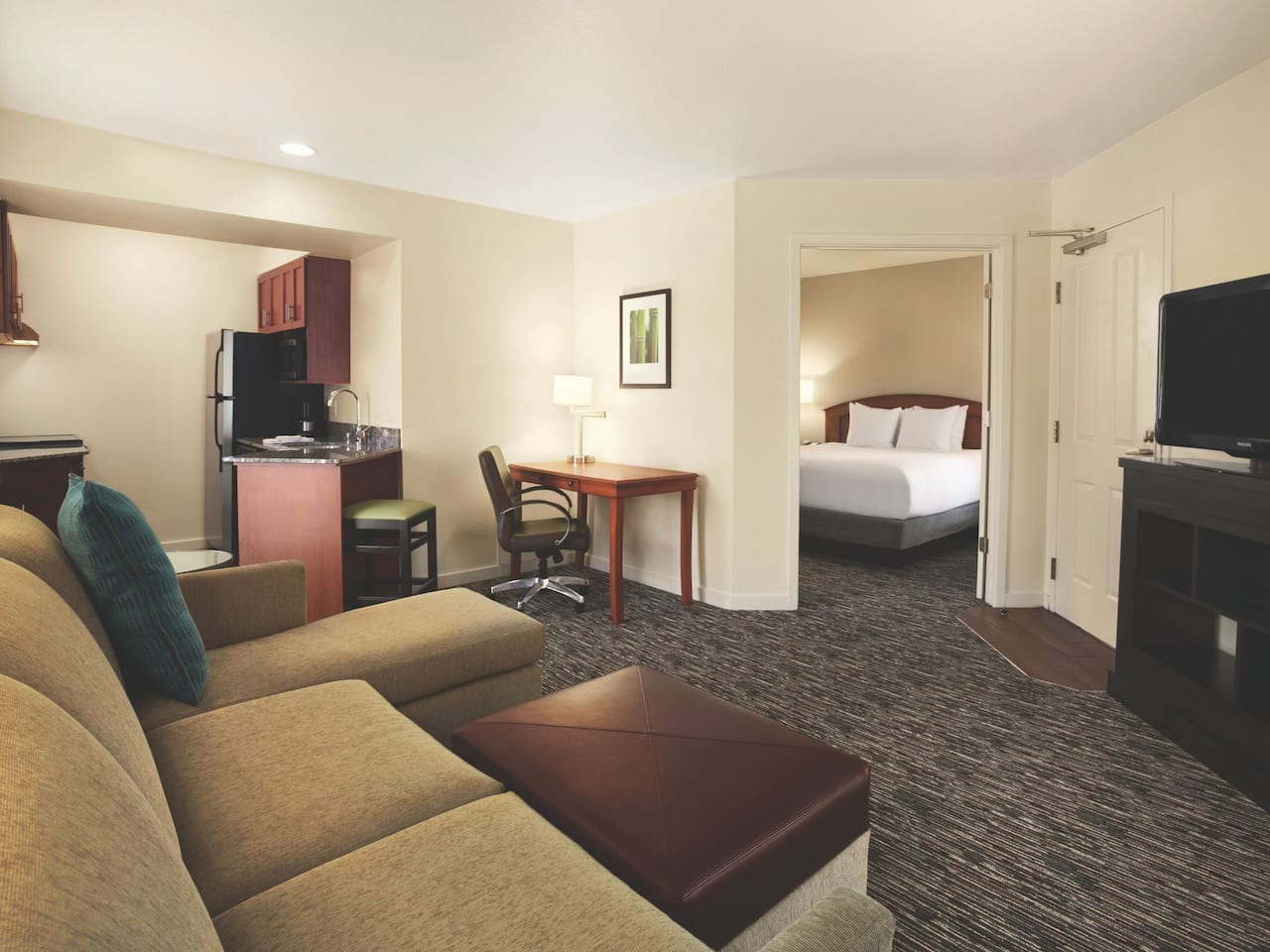 Hyatt House One Bedroom Suite