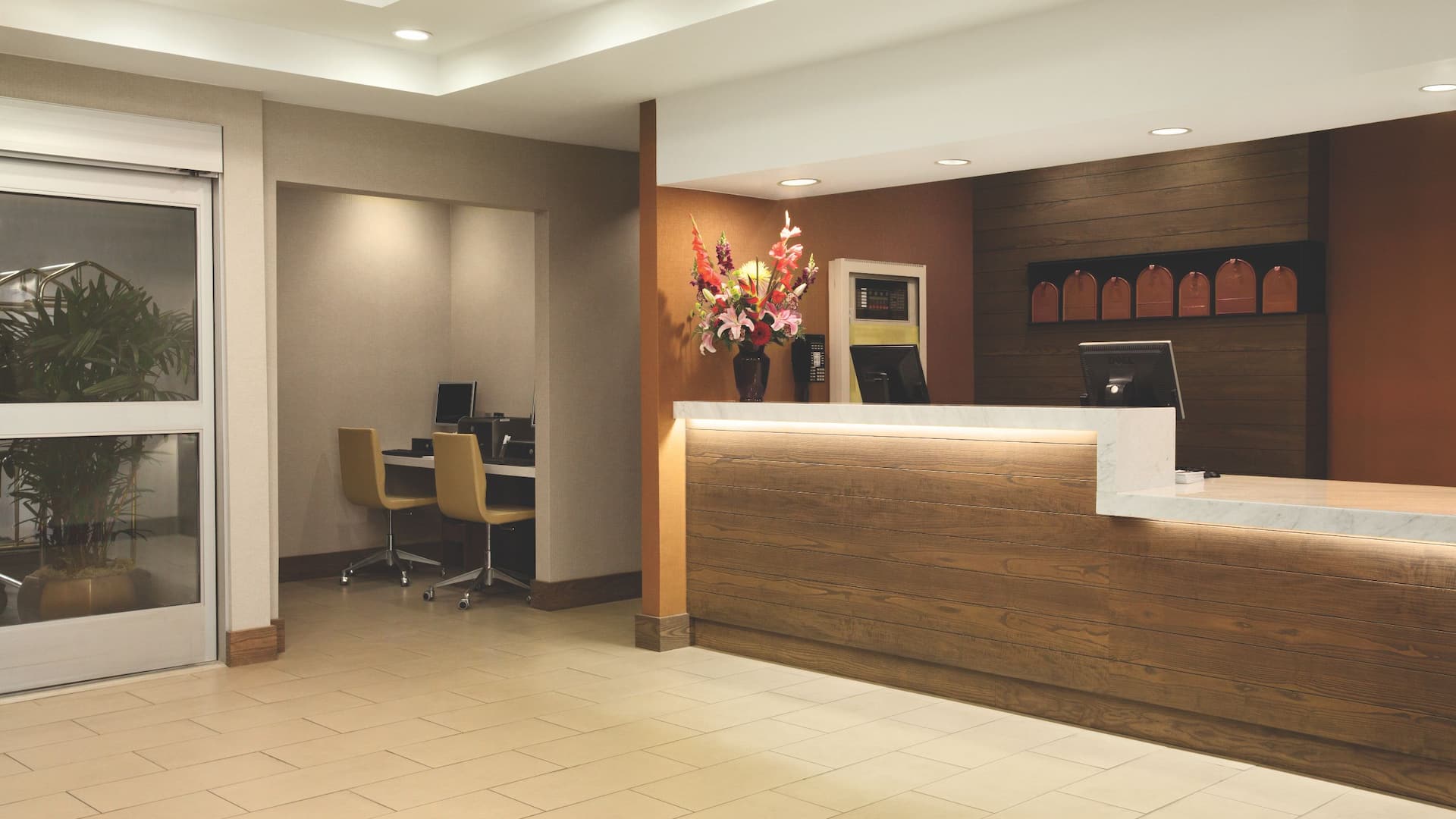 Hyatt House Pleasanton Front Desk Lobby