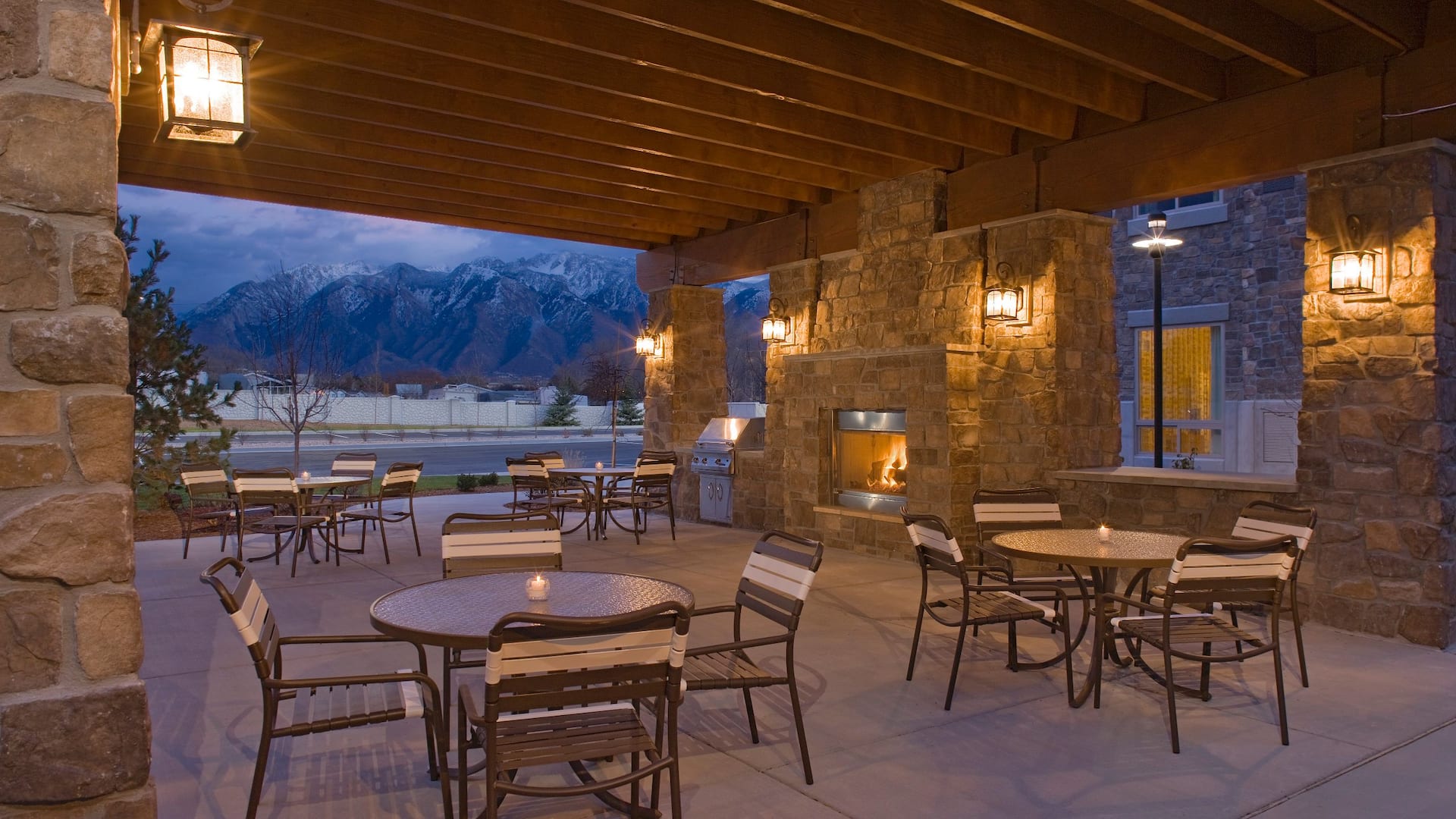 Hyatt House Salt Lake City/Sandy Grilling Area