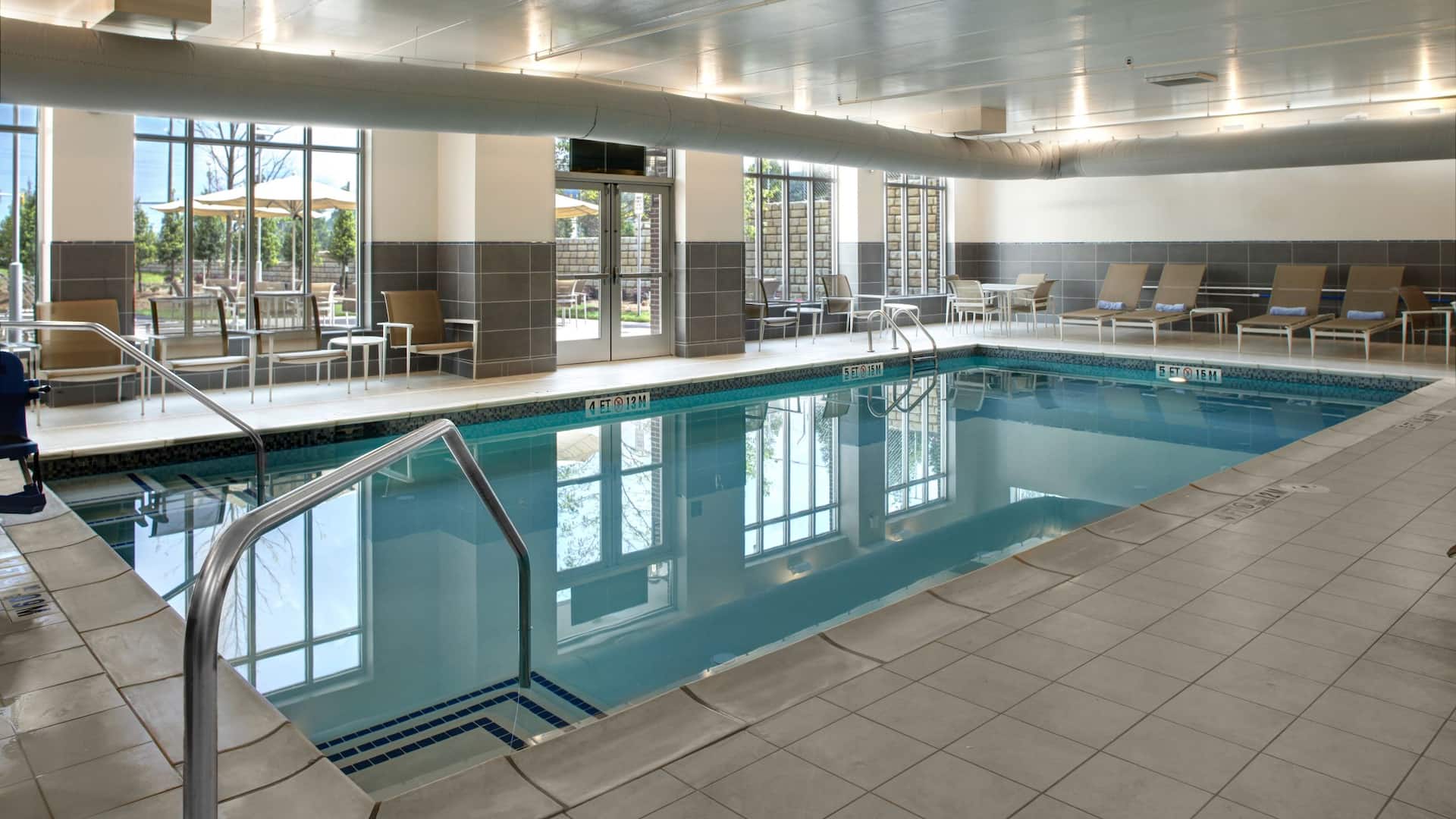 Hotel near Atlanta Braves Stadium with indoor pool