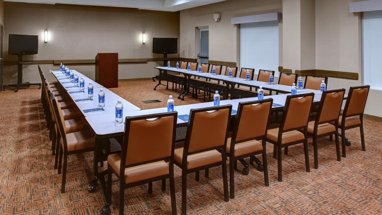 Hyatt House Atlanta Cobb Galleria with meeting room