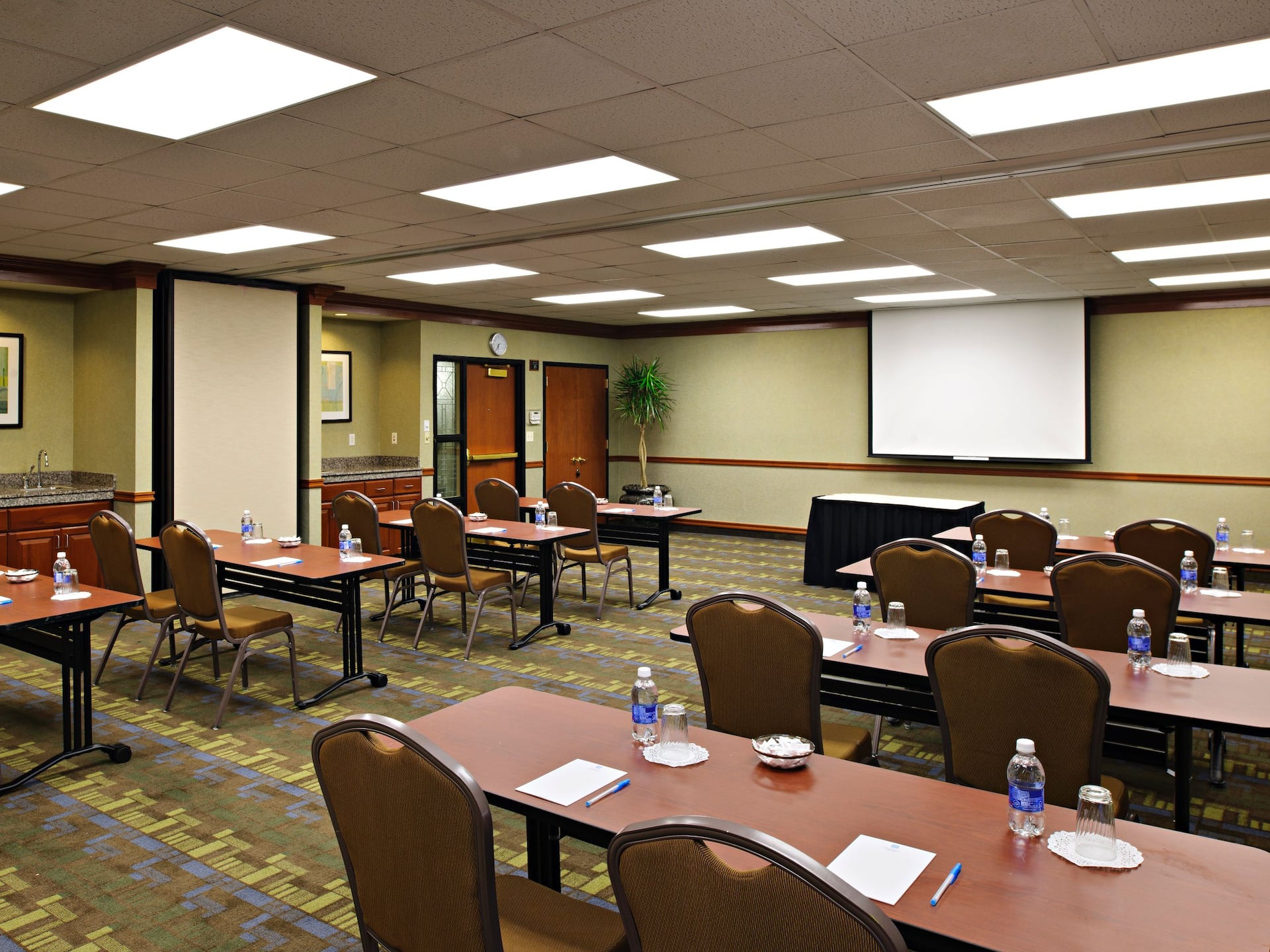 Hyatt House White Plains Classroom Meeting