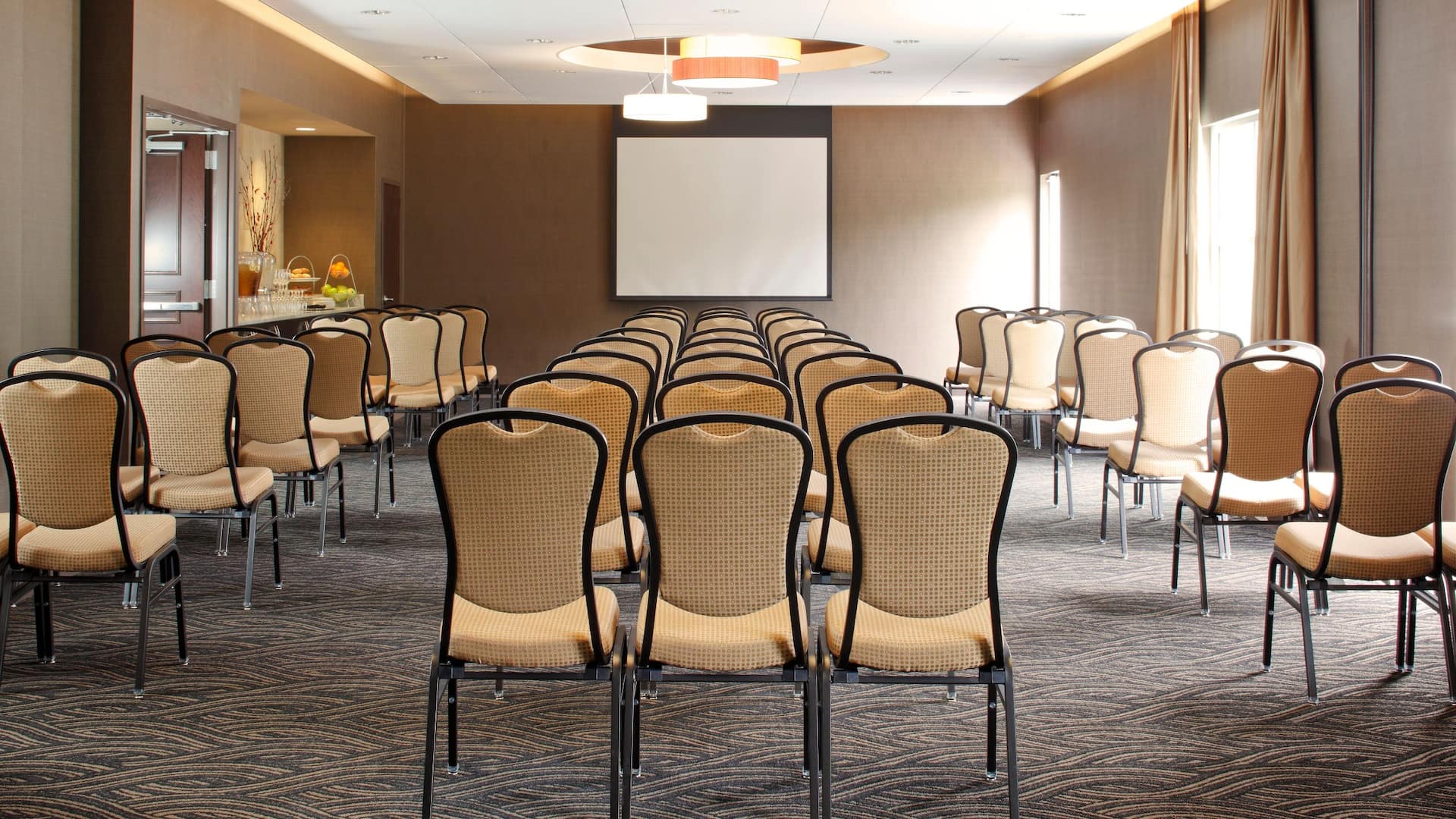 Hyatt House Raleigh Durham Airport a Theater Meeting