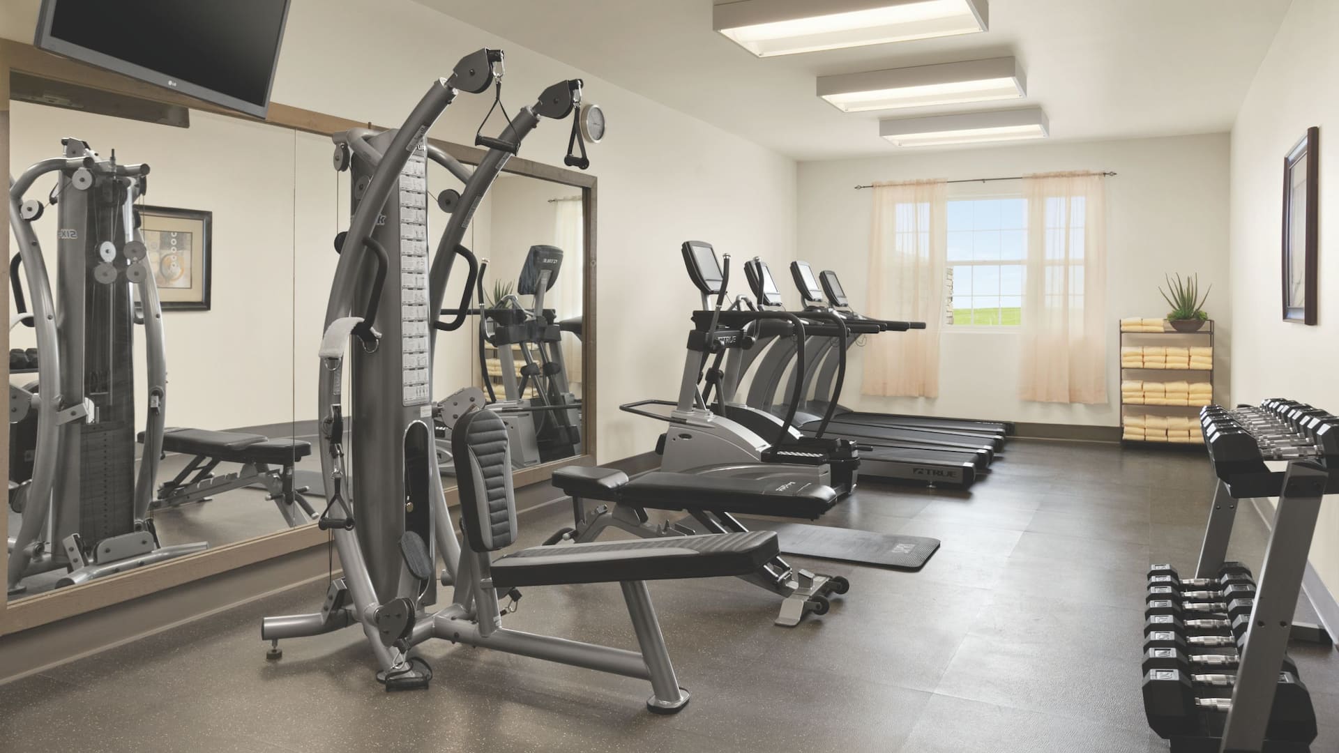 Hyatt House Minot 24 Hour Fitness Center