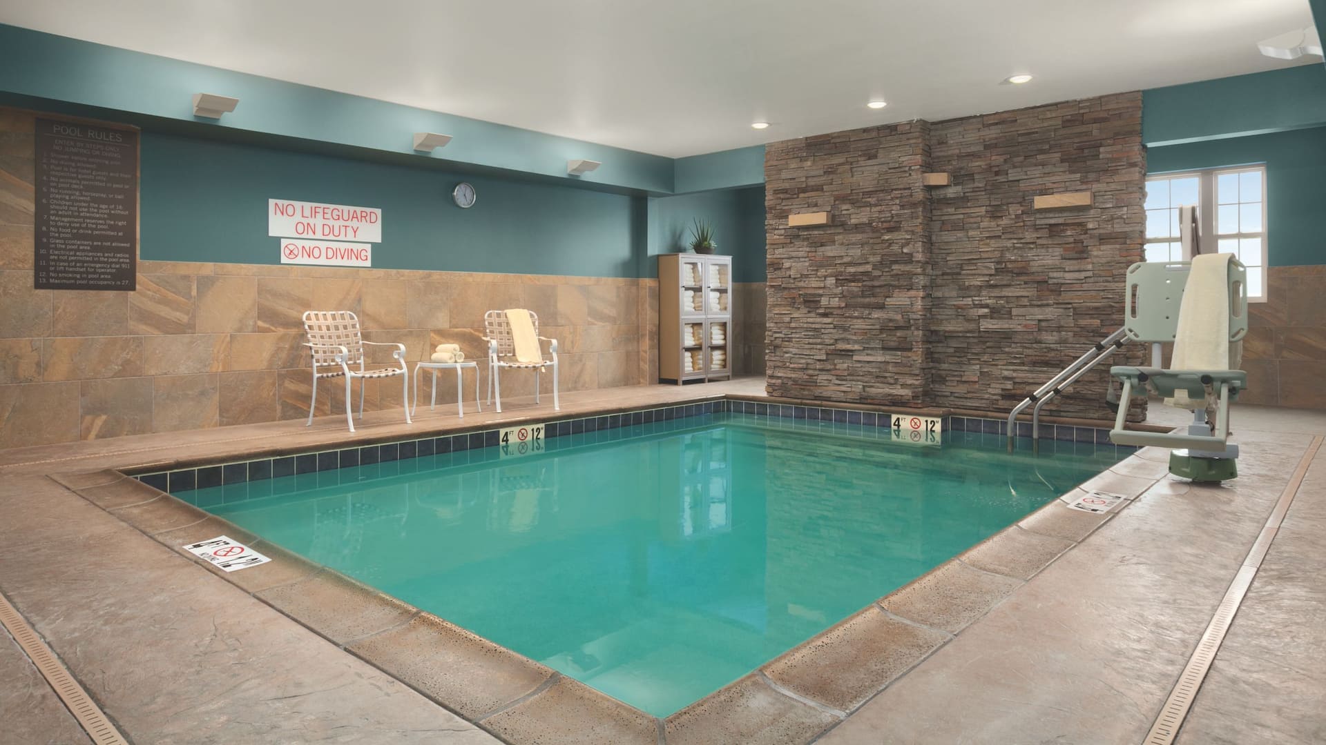 Hyatt House Minot Pool