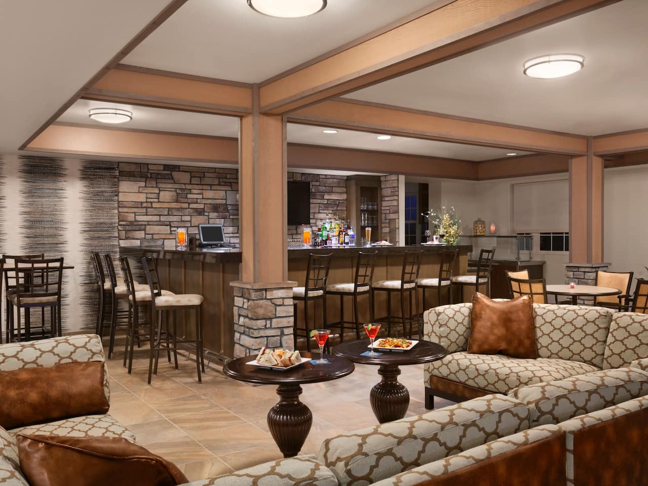 Hyatt House Minot H Bar
