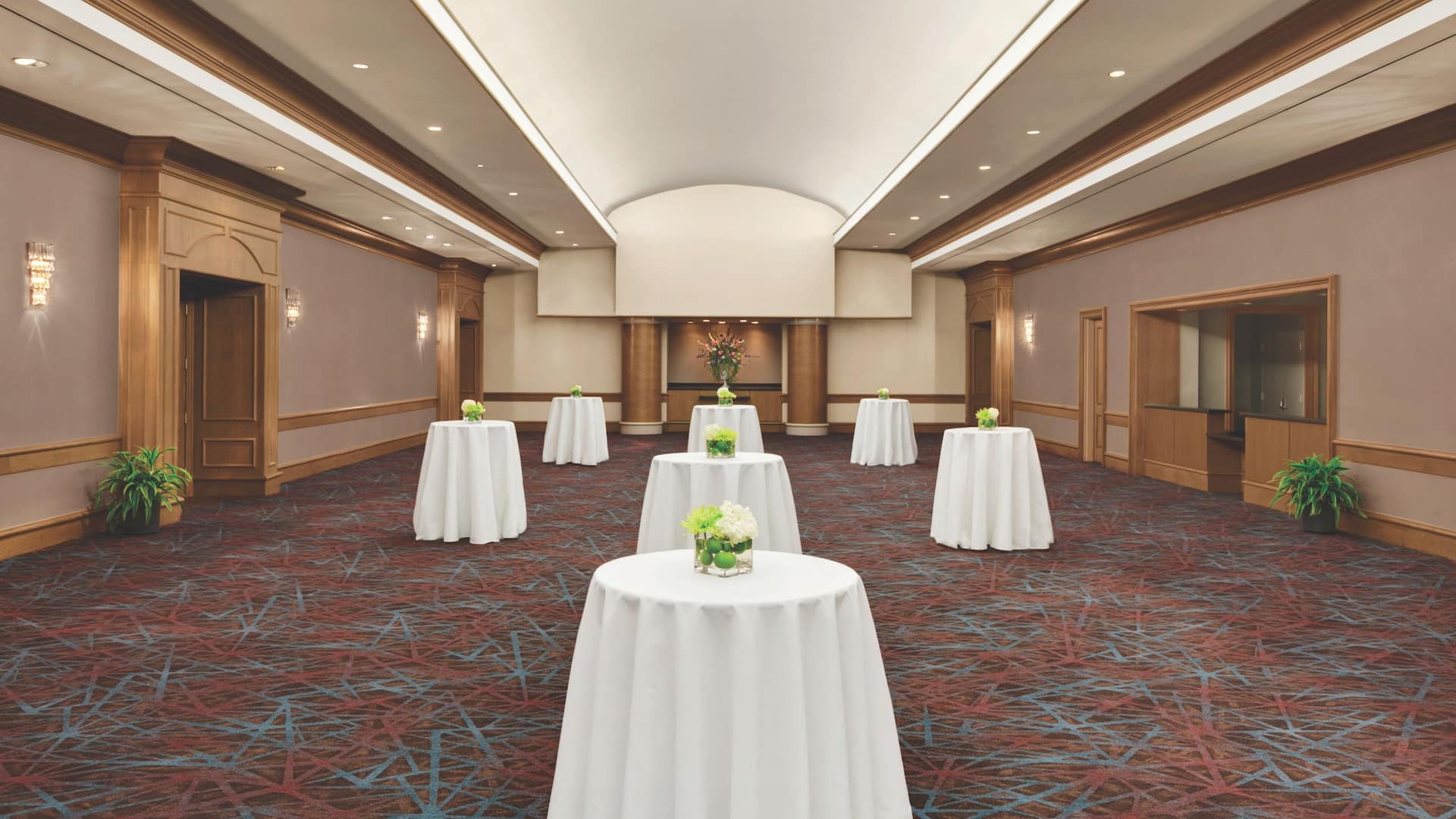 Hyatt Regency Birmingham - The Wynfrey Hotel Reception Area