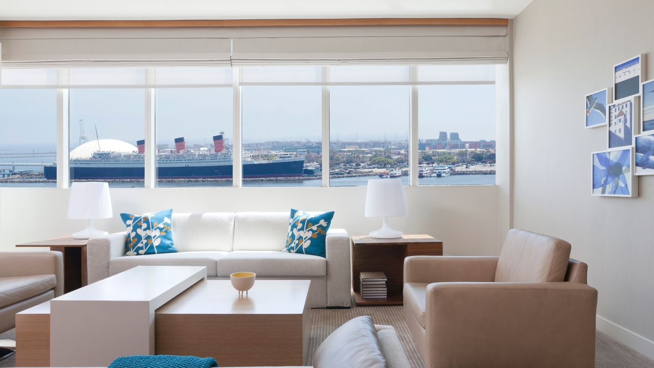 Modern Long Beach Lodging Near Catalina Island Hyatt Regency Harbor Suite
