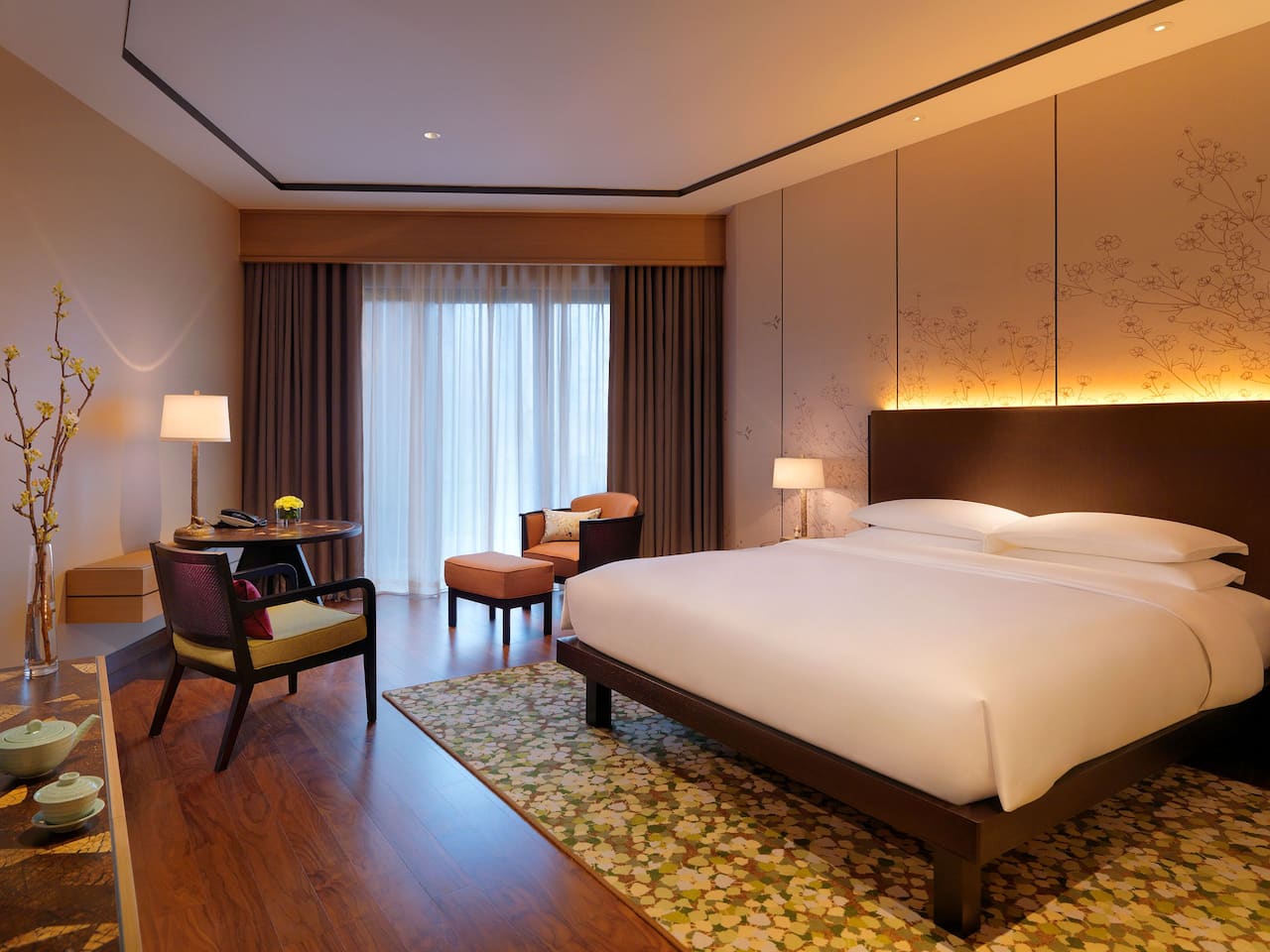 Chongming King Room