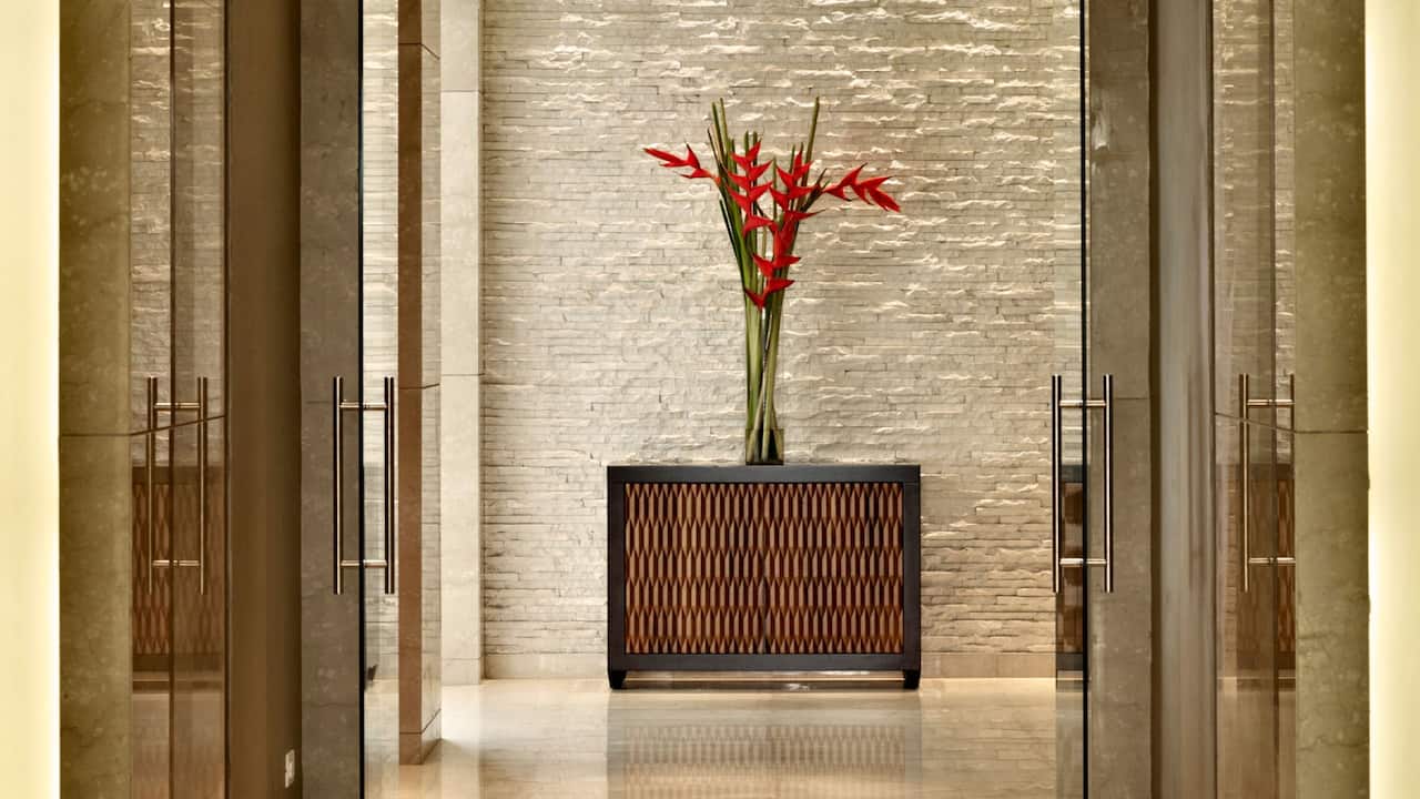 Spa entrance