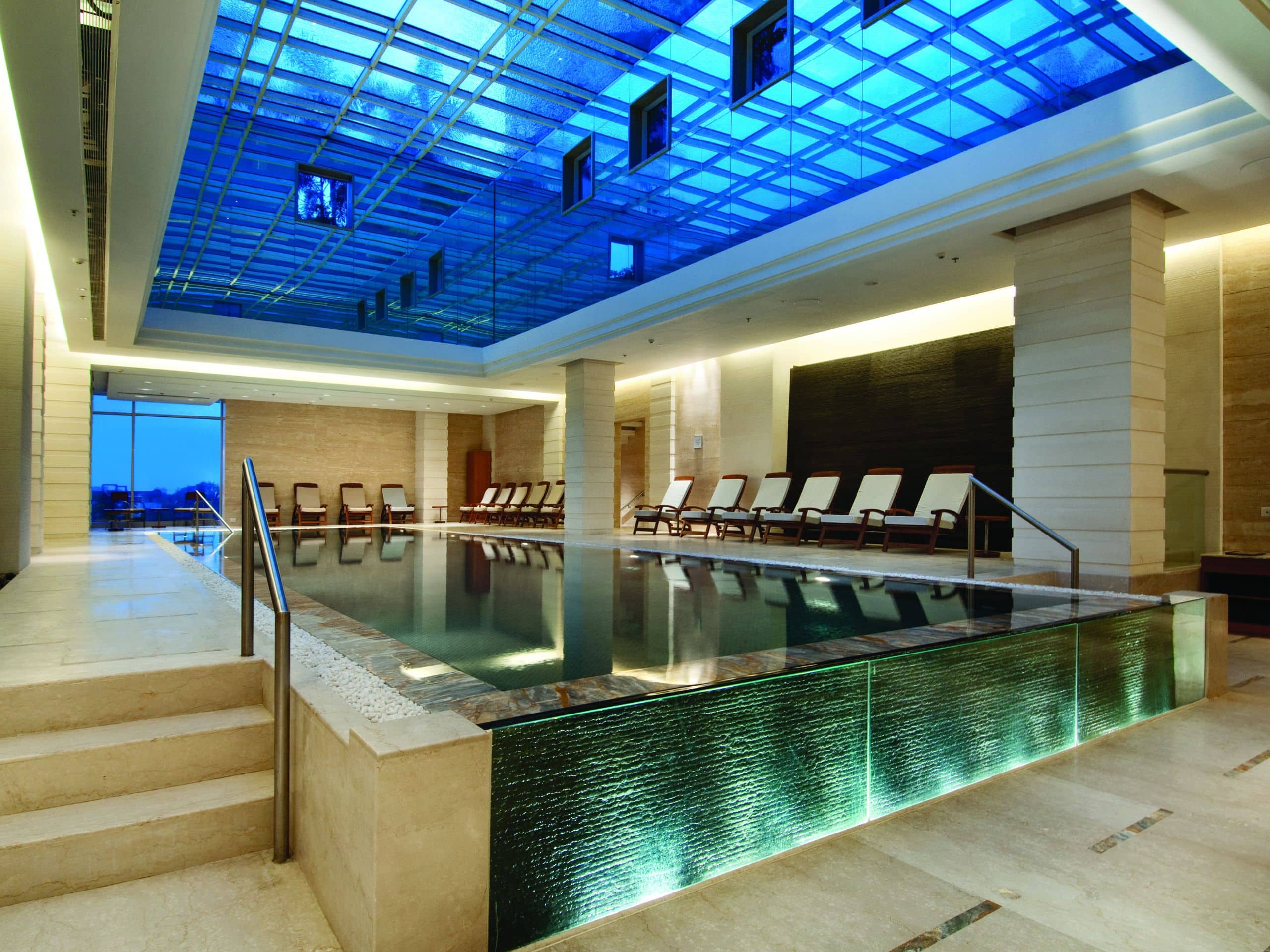 Temperature controlled Pool 
