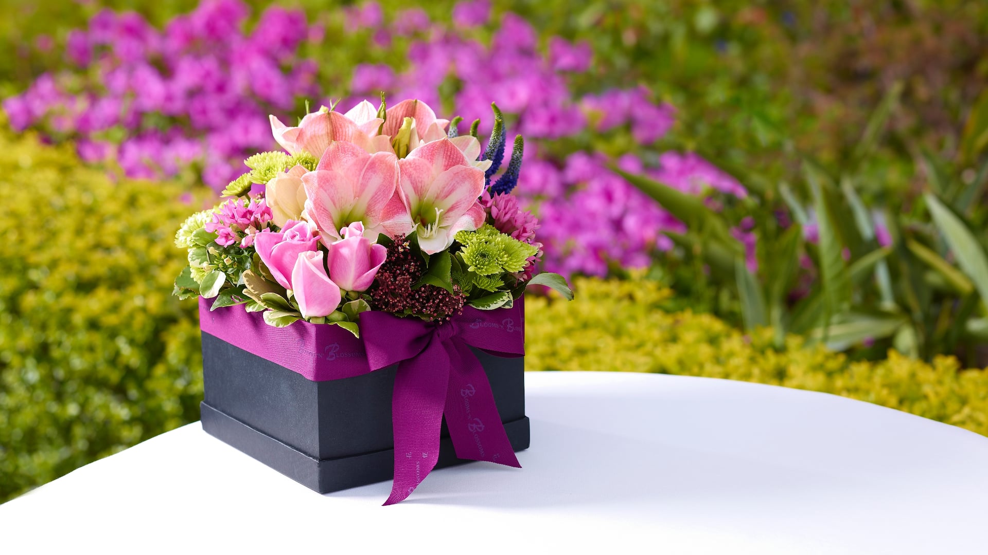 Hyatt Regency Hong Kong, Sha Tin Flower Gift