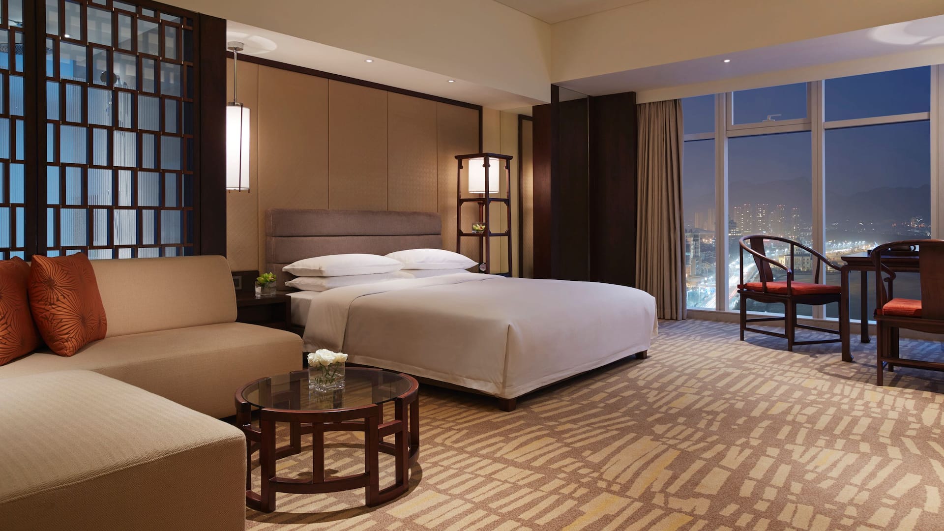 1 of 1 Hyatt Regency Qingdao Deluxe Guestroom