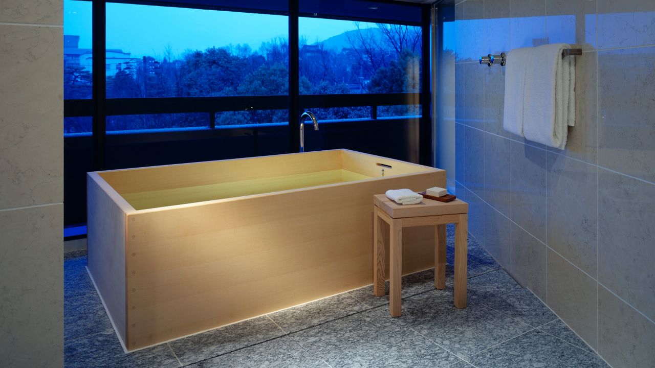Luxury hotel in higashiyama japan hyatt regency kyoto for Design hotel kyoto