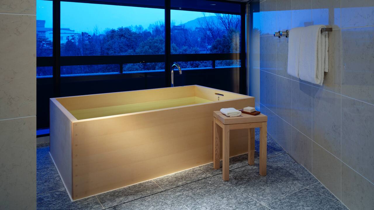 Balcony Bath