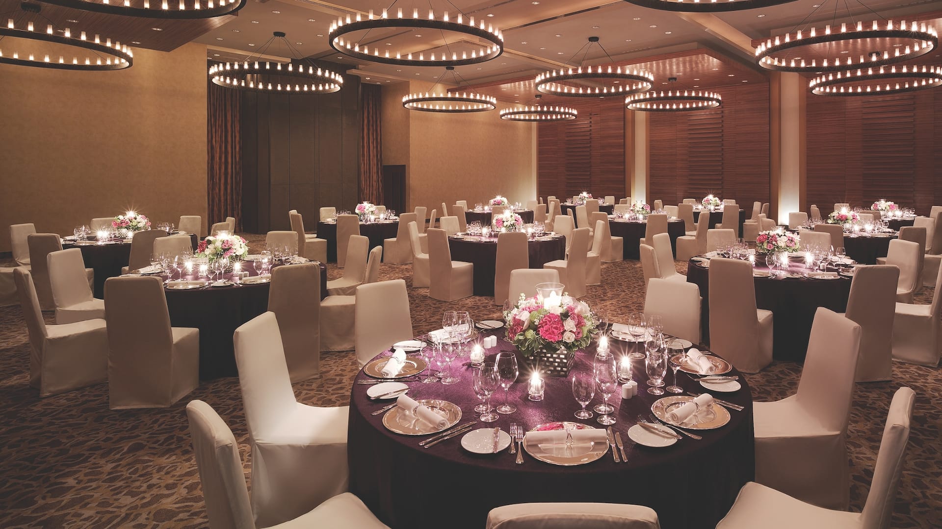 Hyatt Regency Hong Kong, Tsim Sha Tsui Regency Ballroom Western Private Dining