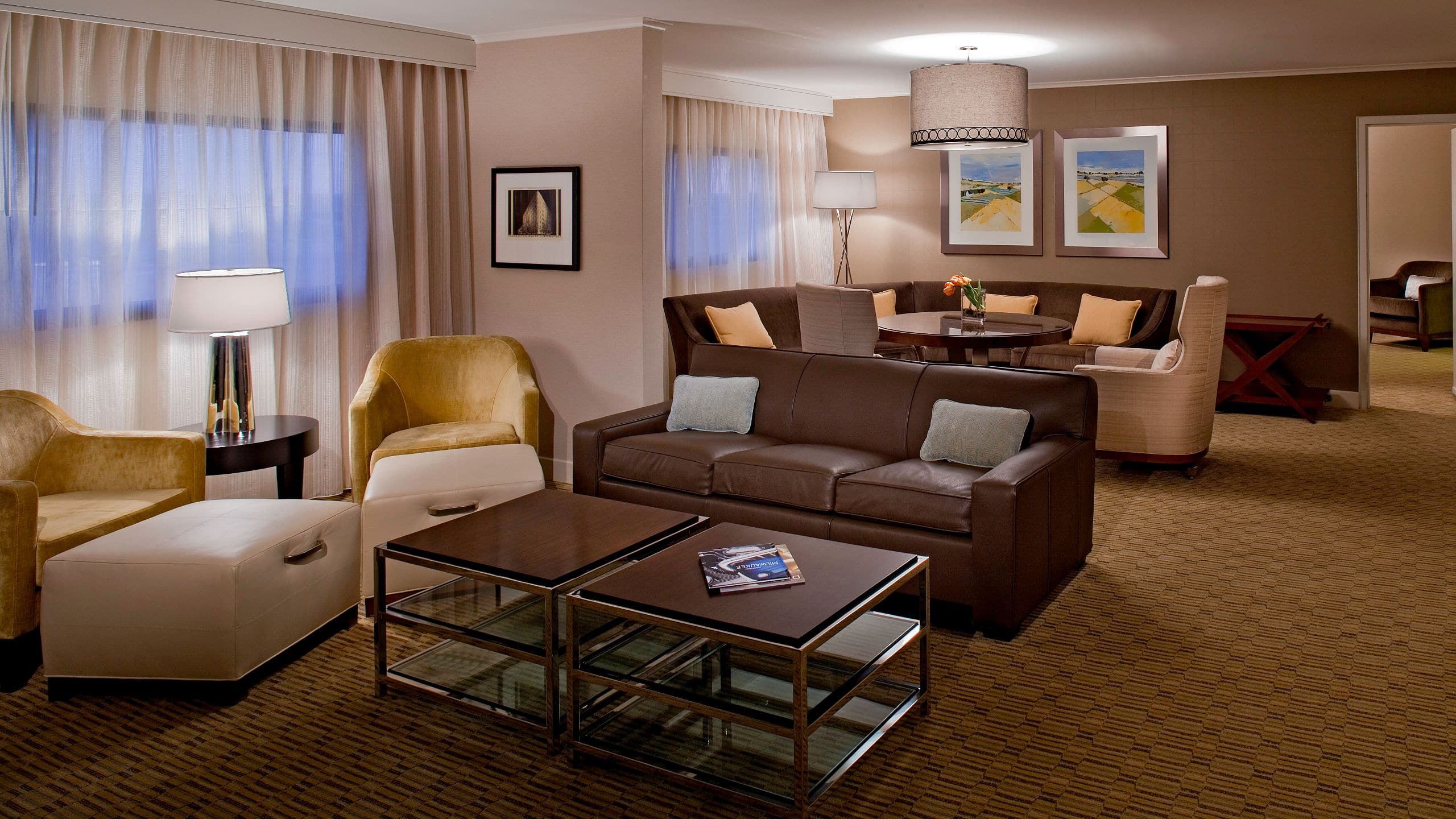 Hyatt Regency Milwaukee Suite