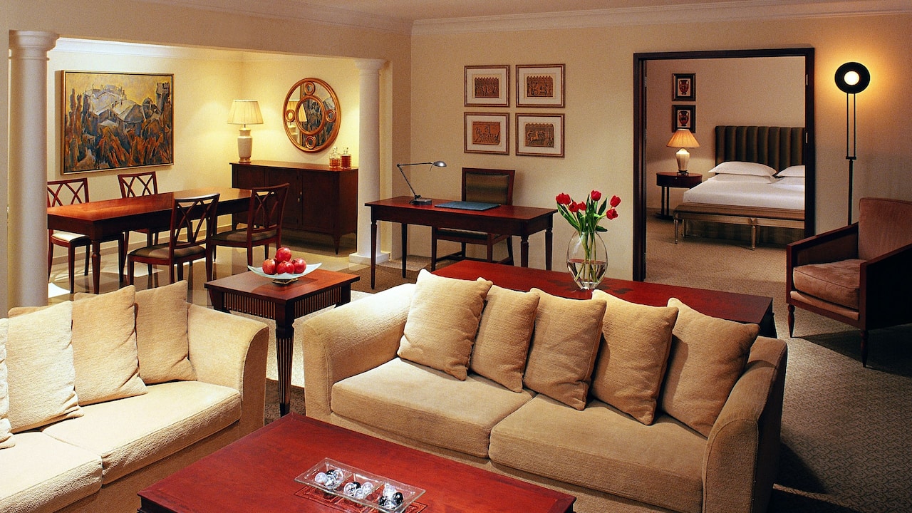 Executive Suite Living Room