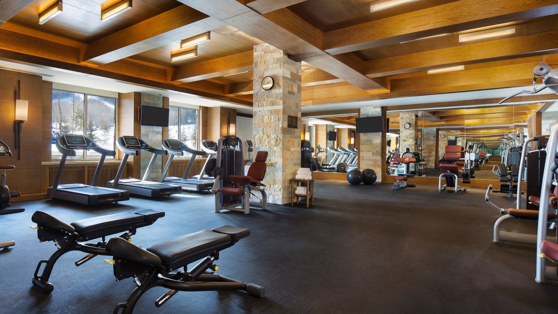 Hyatt Regency Changbaishan Fitness Centre