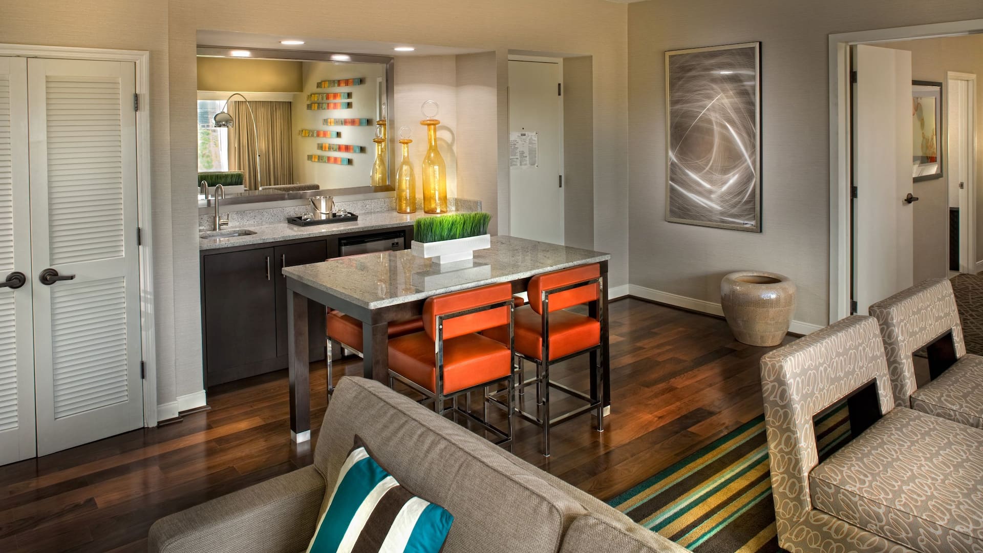 Hyatt Regency Suites Atlanta Northwest Suite
