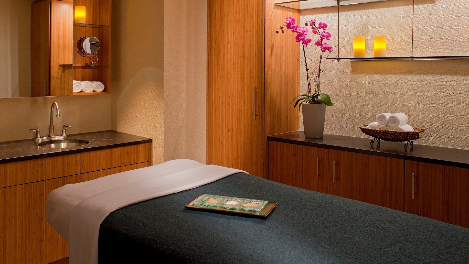 Hyatt Regency Denver at Colorado Convention Center Spa