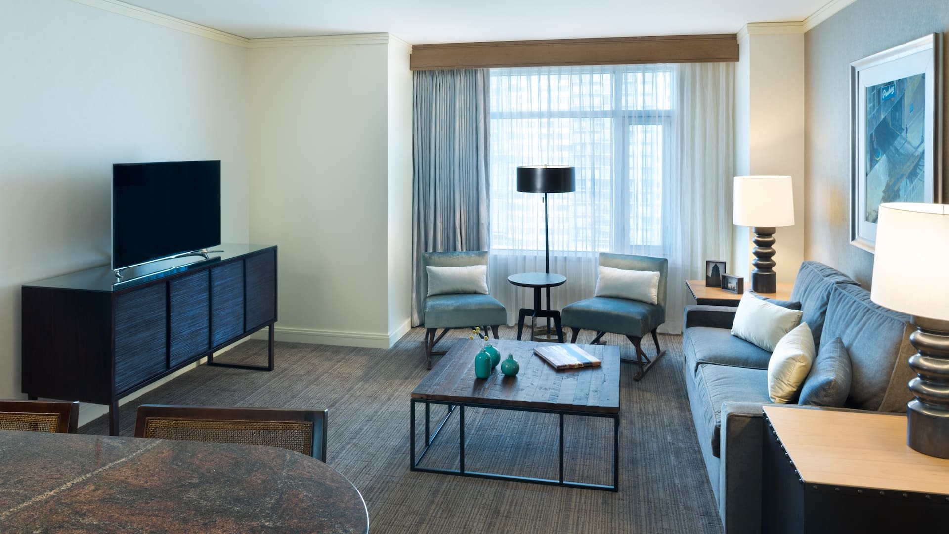 1 de 3 Hyatt Regency Denver at Colorado Convention Center Pinyon Pine
