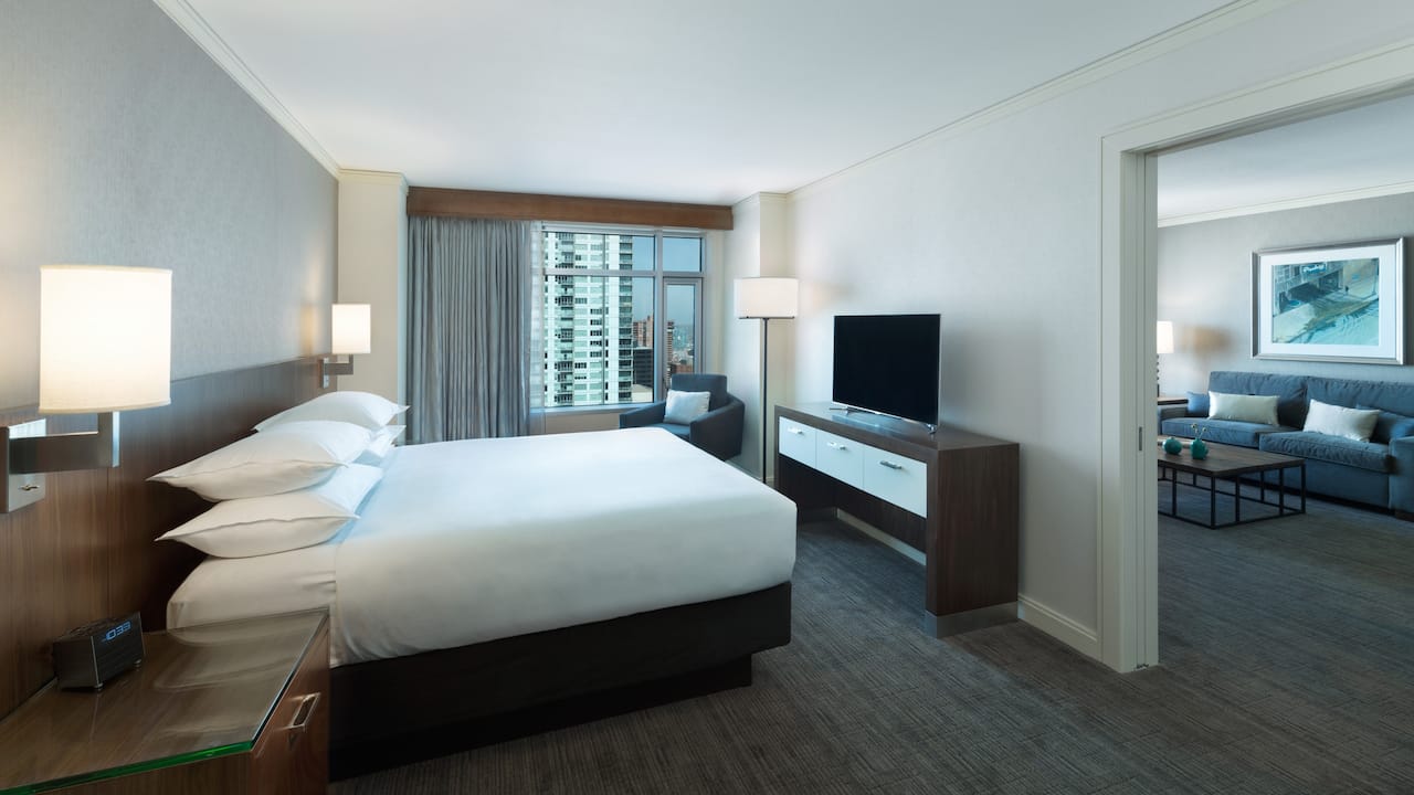Pinyon Pine Suite with king bed and city view