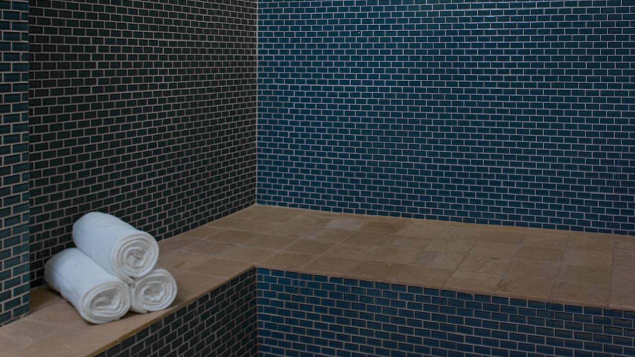 Steam Room