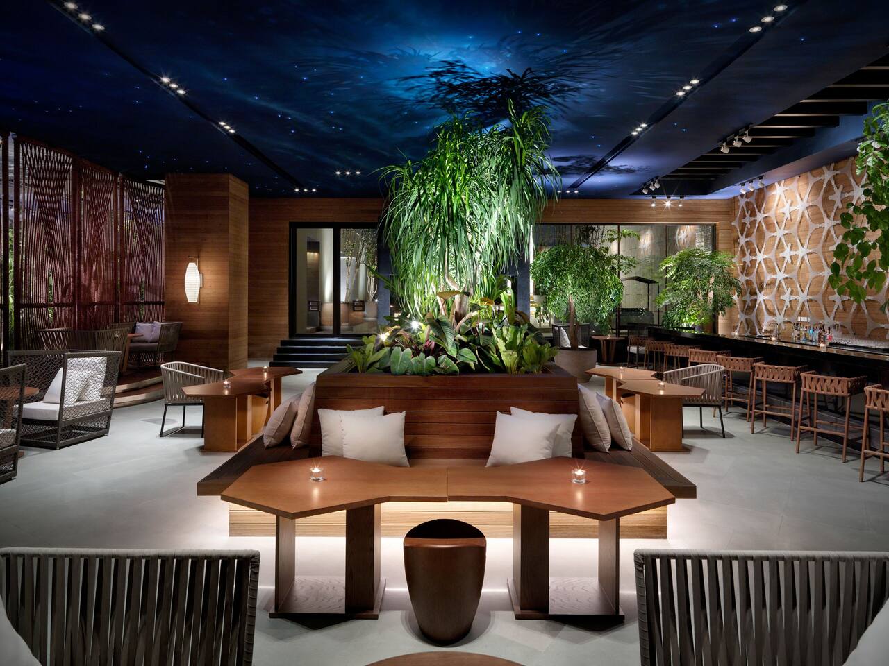 Garden Bar