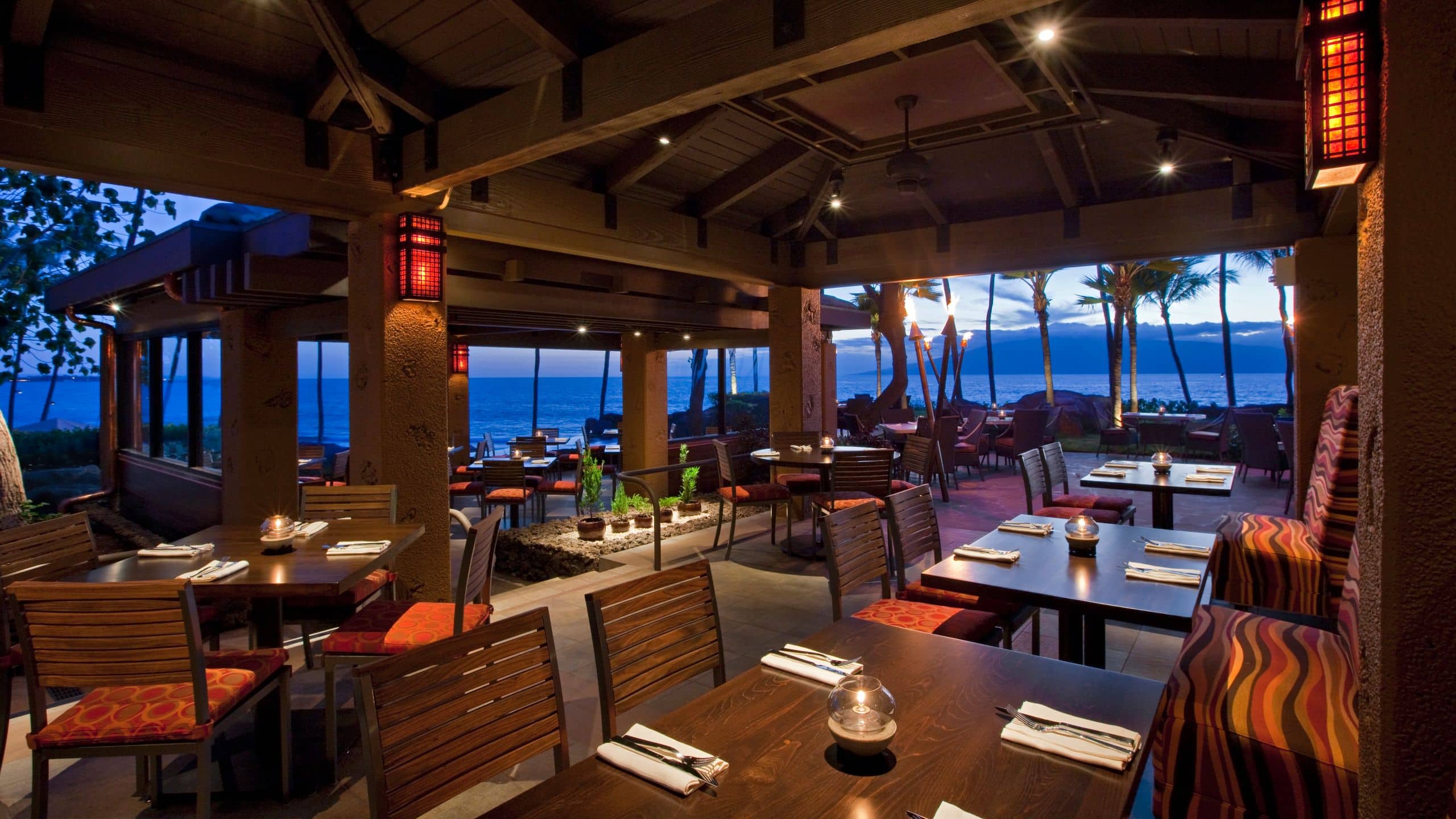 Hyatt Regency Maui Resort and Spa Japengo Dining