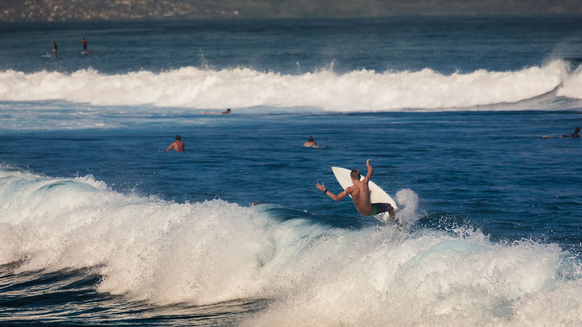 Hyatt Regency Maui Resort and Spa Surfing
