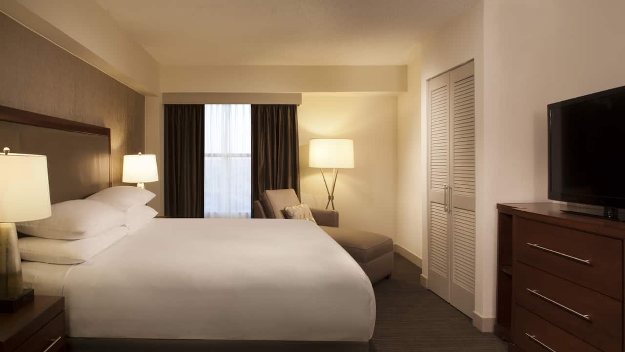 Suite Bedroom