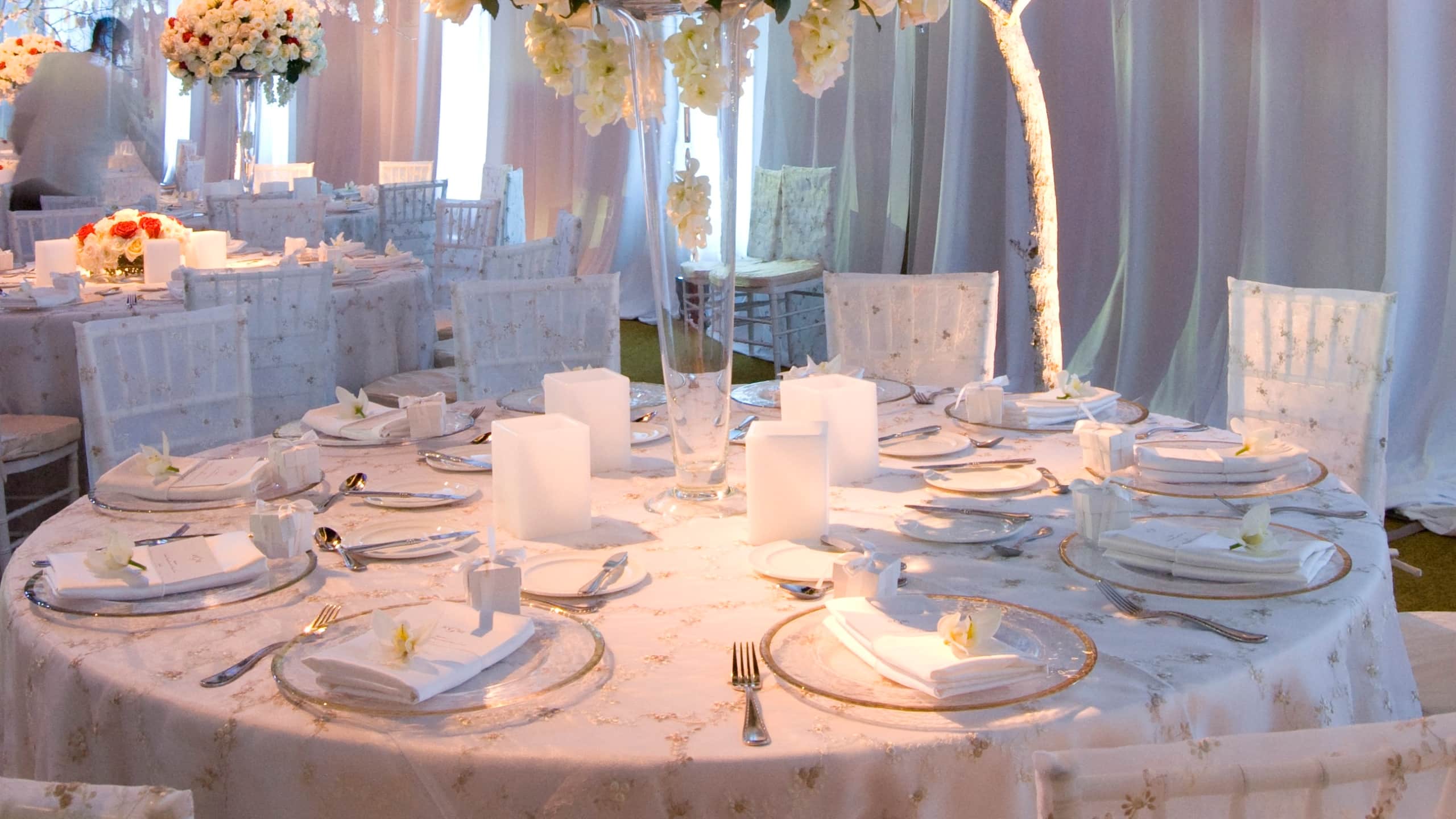 Hyatt Regency Lost Pines Resort and Spa Wedding Detail