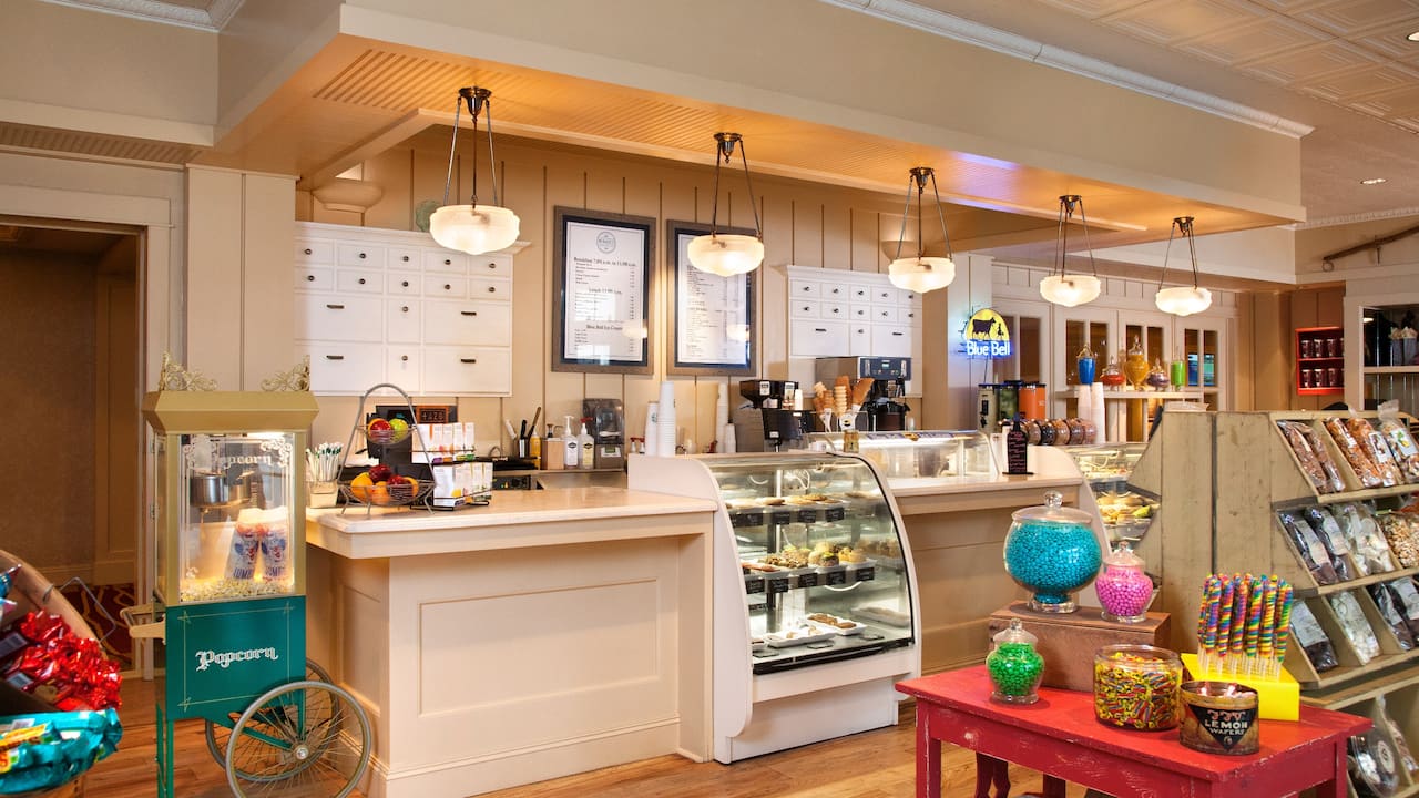 McDade’s Coffee Emporium and Ice Cream Saloon check-out desk