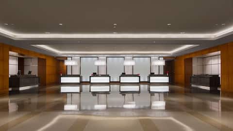 Hotel Photos | Hyatt Regency McCormick Place Chicago