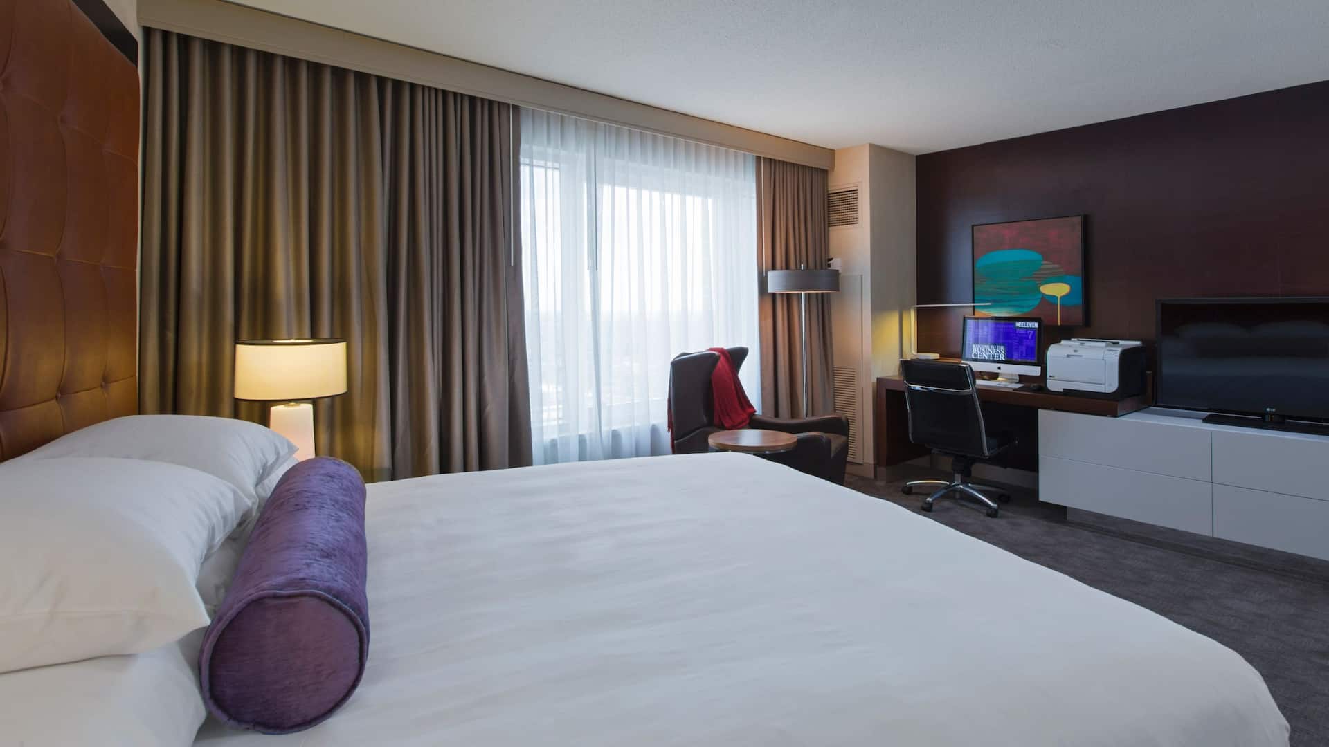 Hyatt Regency McCormick Place King Guestroom North Tower