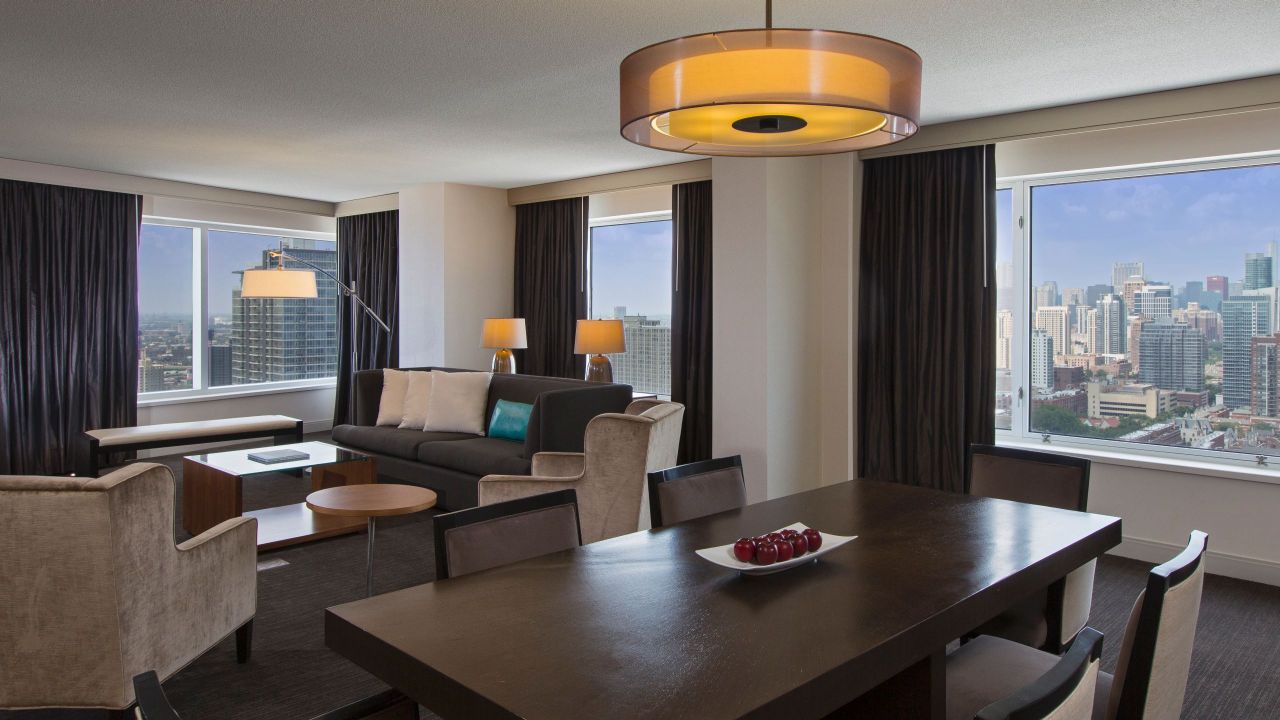 Chicago Hotel Rooms And Suites | Hyatt Regency McCormick Place