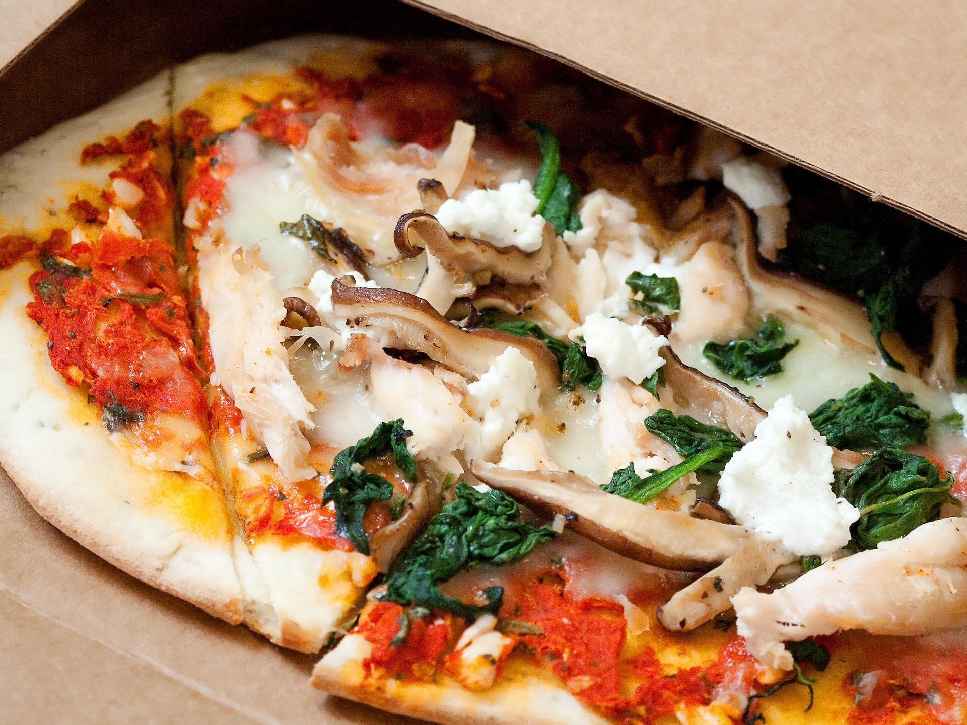Hyatt Regency Atlanta Chicken Flatbread