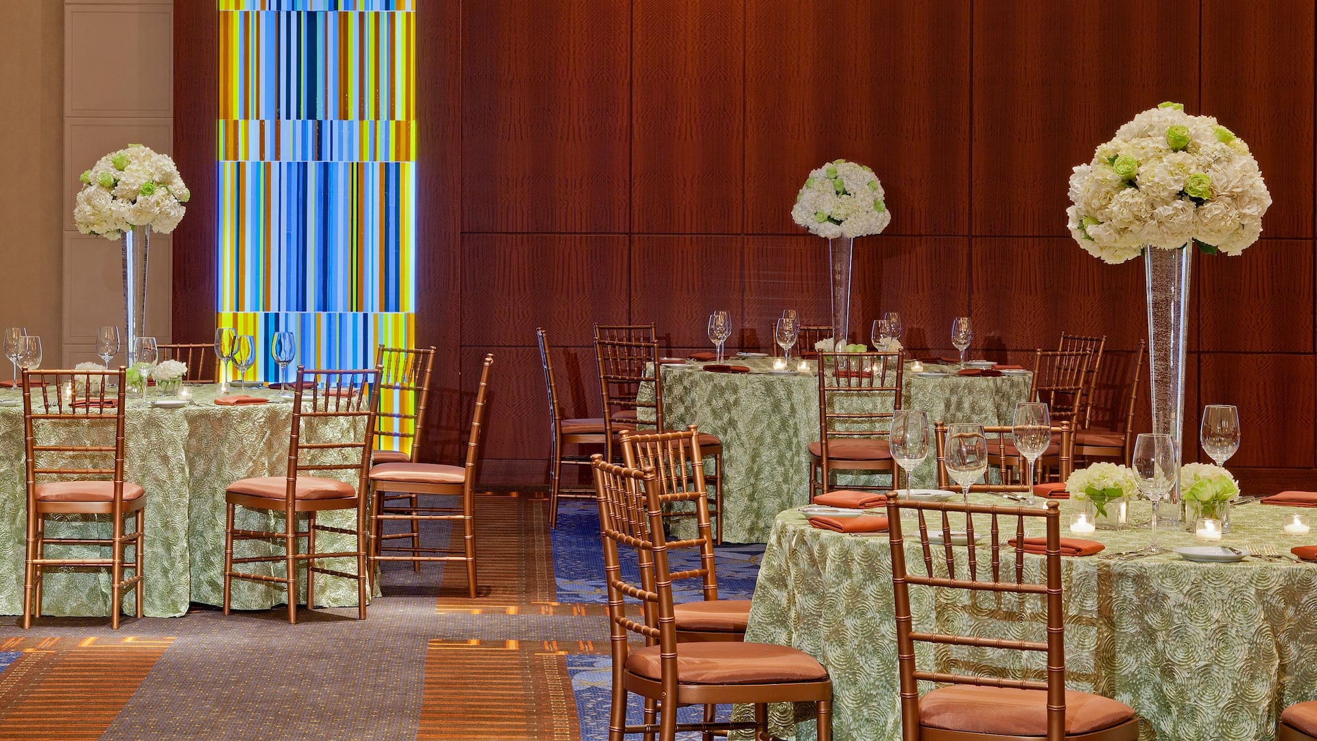 3 of 4 Hyatt Regency Atlanta Banquet Detail