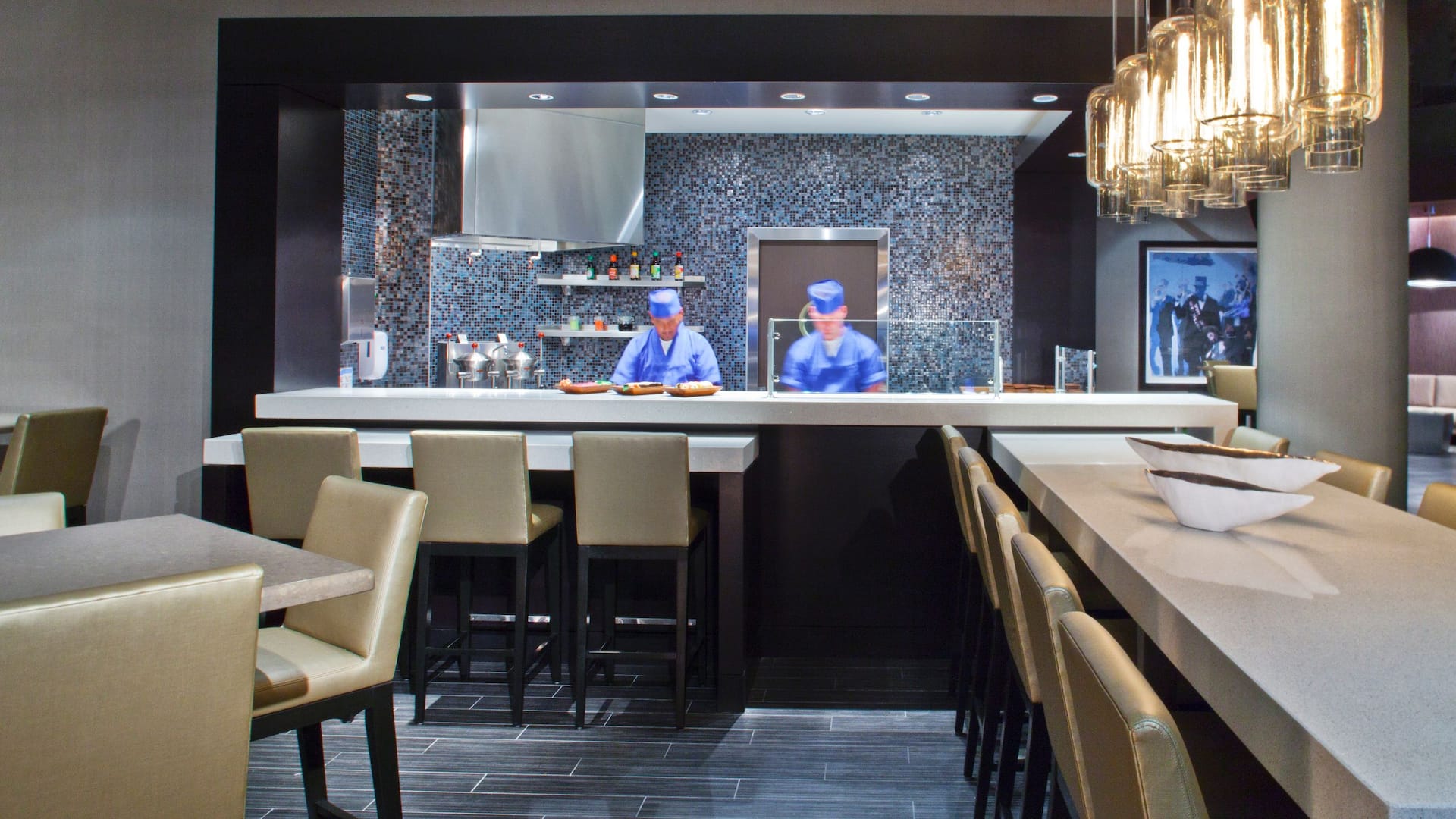 Hyatt Regency New Orleans Vitascope Hall Sushi