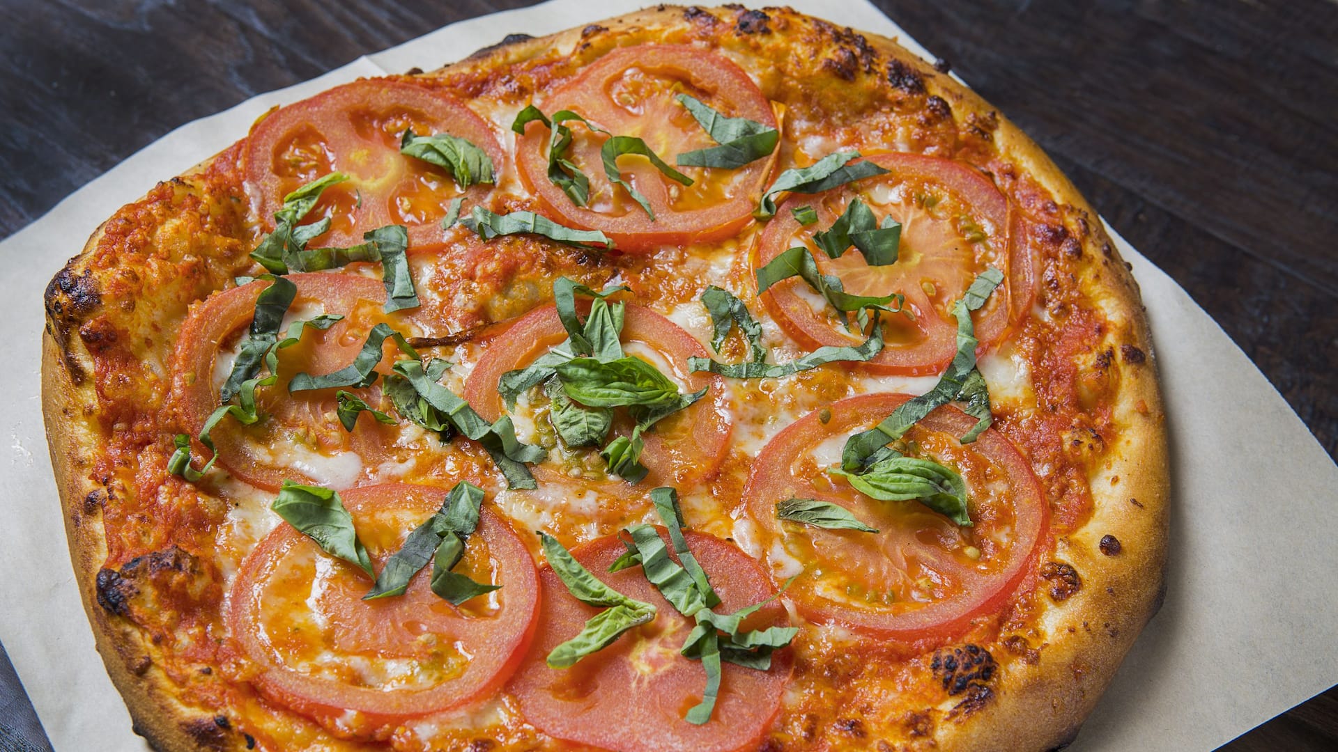 Hyatt Regency New Orleans Pizza with Basil