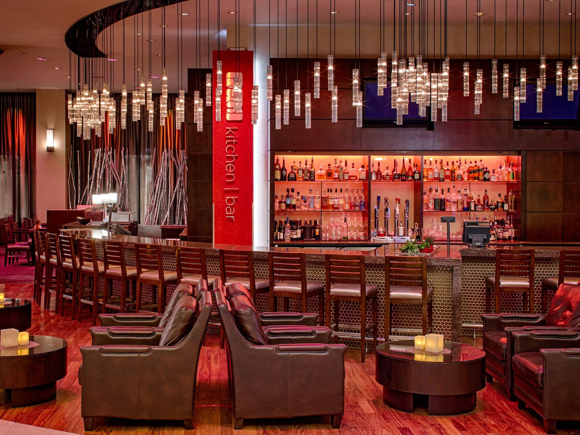 Hyatt Regency St. Louis at The Arch Red