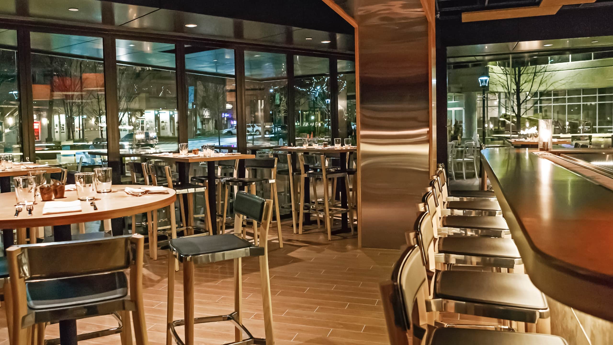 Hyatt Regency Greenville Roost Seating