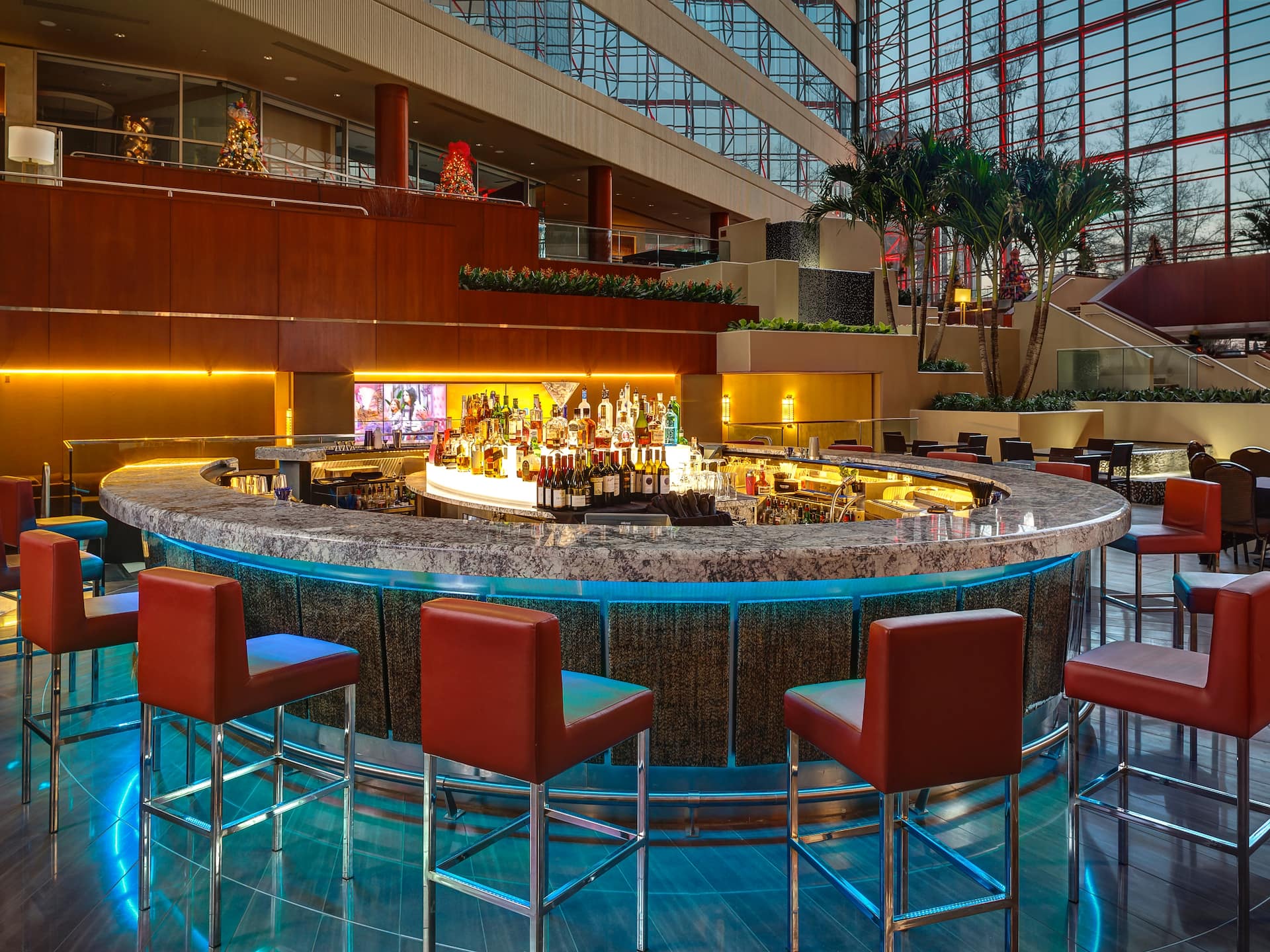 Hyatt Regency Greenville Orb Lounge Bar