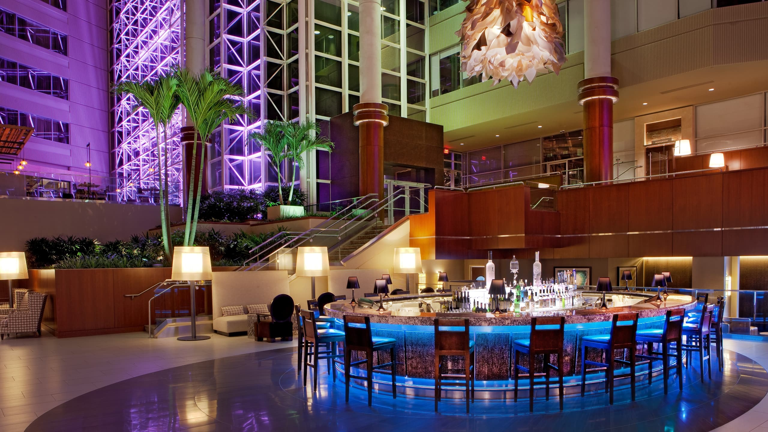 Hyatt Regency Greenville Orb Lounge Bar